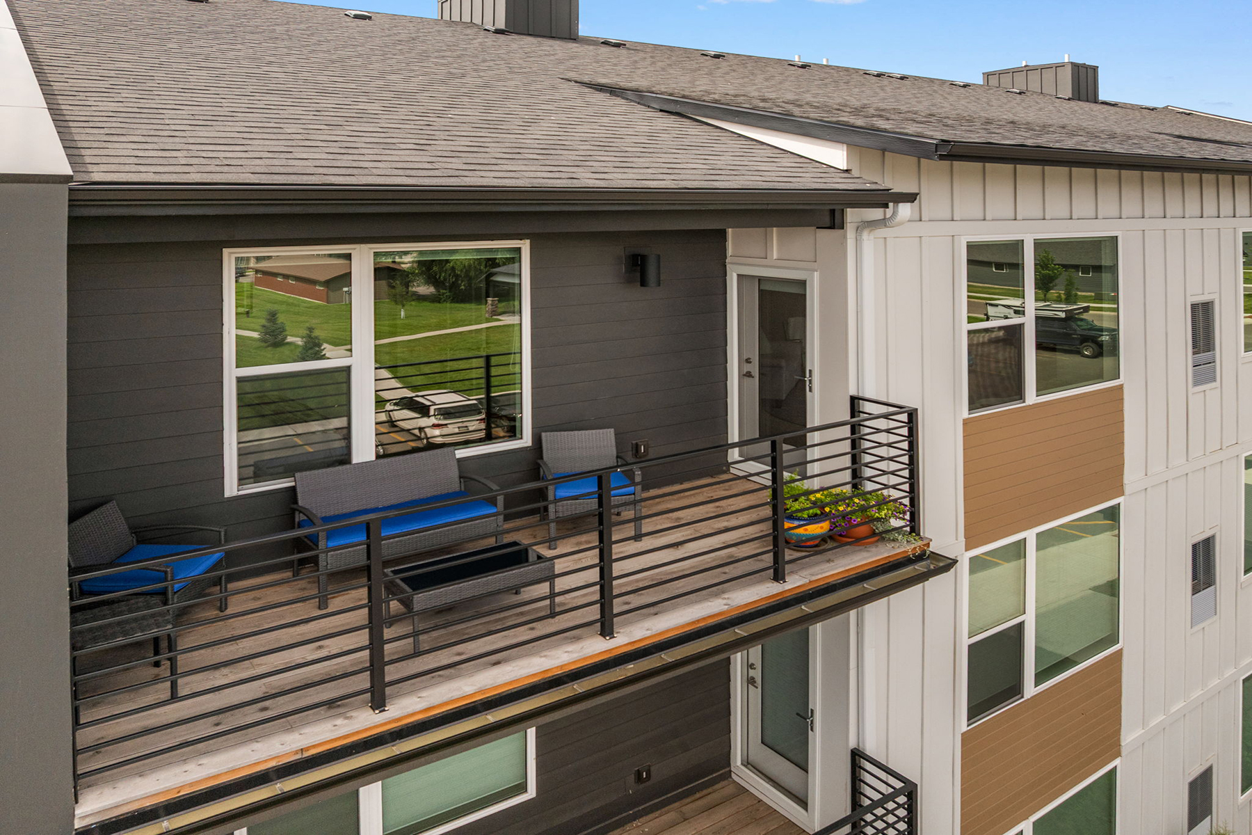  2221F Willow Dr, #102 - 物件實景