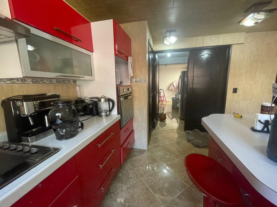 Naucalpan de Juárez, Estado de méxico, 53340, Mexico, 3 Bedrooms Bedrooms, ,3 BathroomsBathrooms,Residential,For Sale,1996945