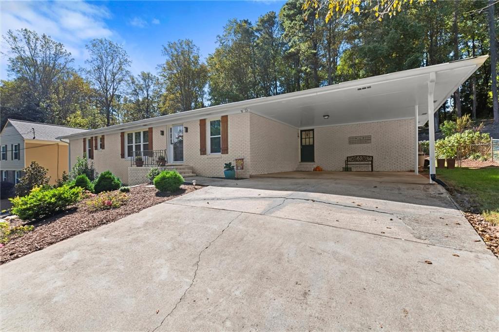 Marietta, Georgia, 30062, United States, 4 Bedrooms Bedrooms, ,3 BathroomsBathrooms,Residential,For Sale,1973759