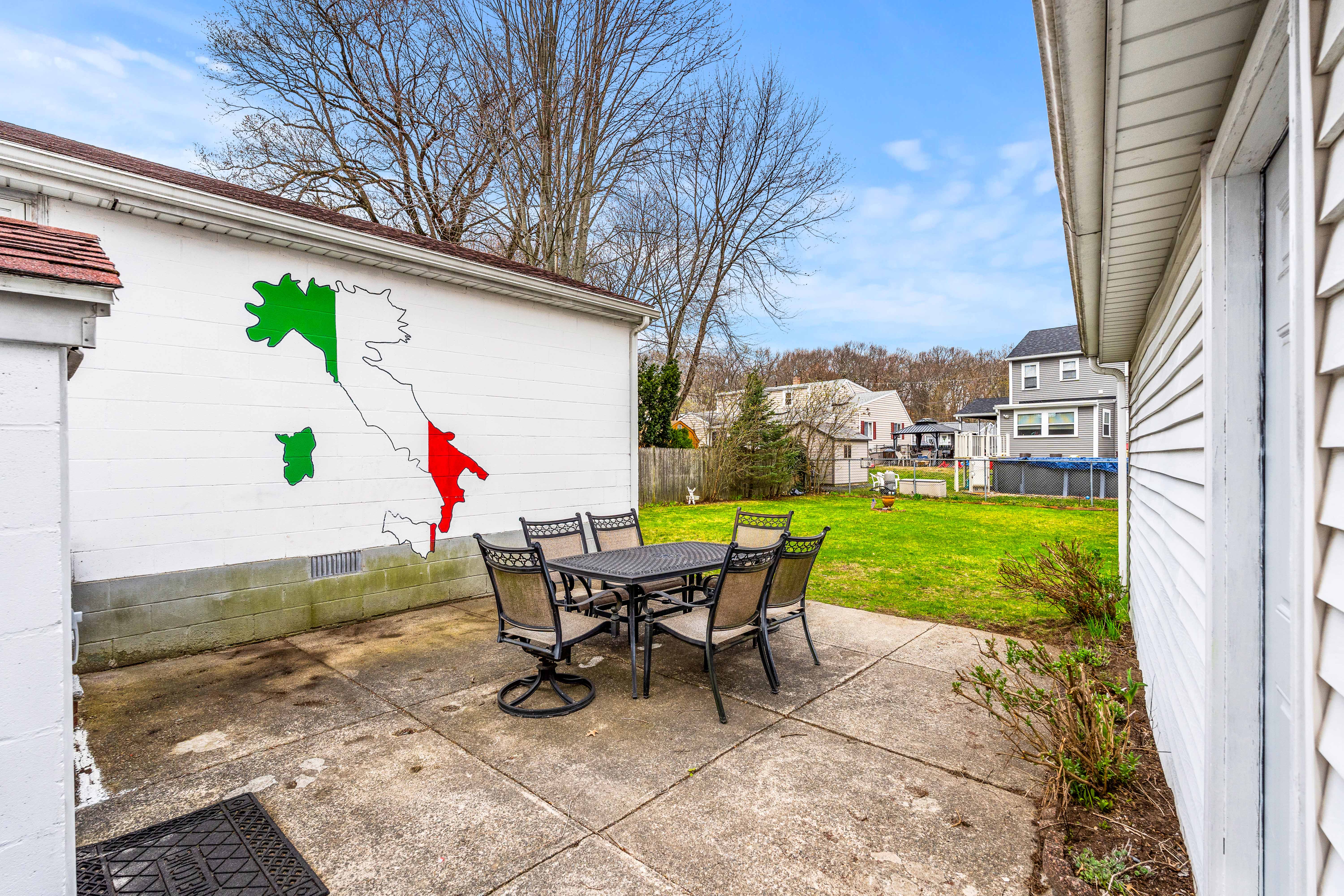  11 Arnold Road, Peabody, MA, 01960 - 物件實景