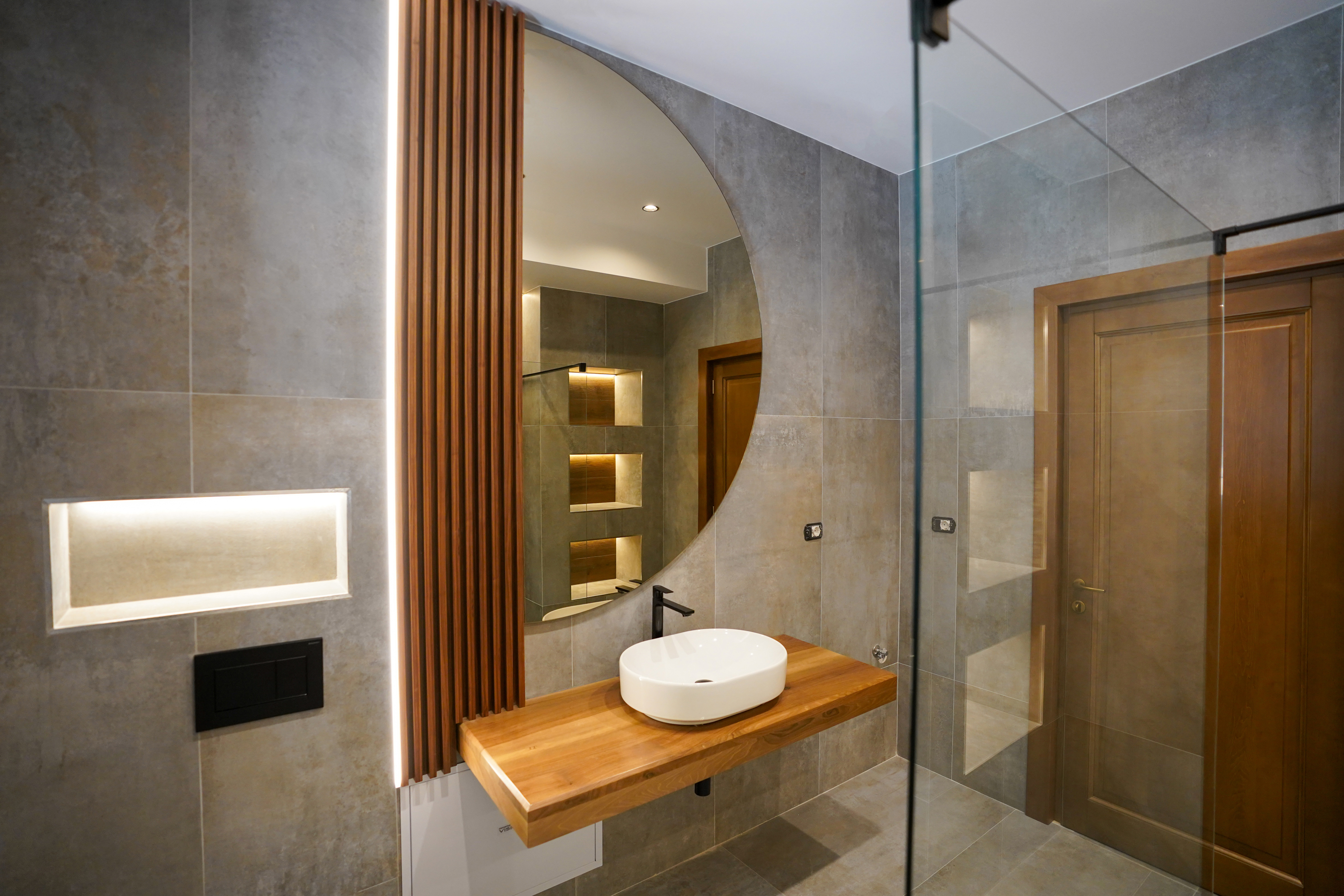  Modern Apartment with Private Garden at the Edge of the Forest, Sinaia - 物件實景