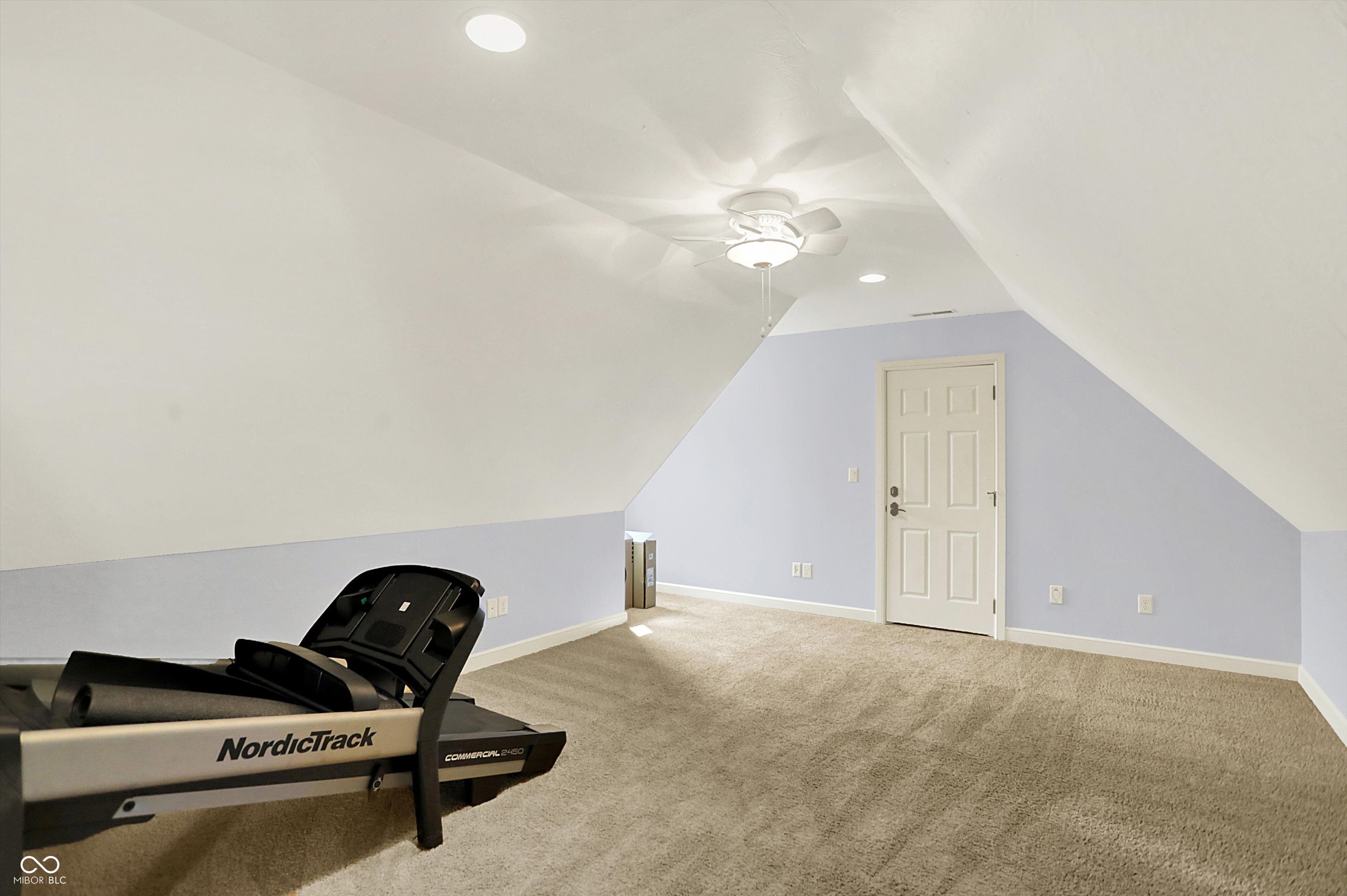 Zionsville, Indiana, 46077, United States, 4 Bedrooms Bedrooms, ,6 BathroomsBathrooms,Residential,For Sale,1978163