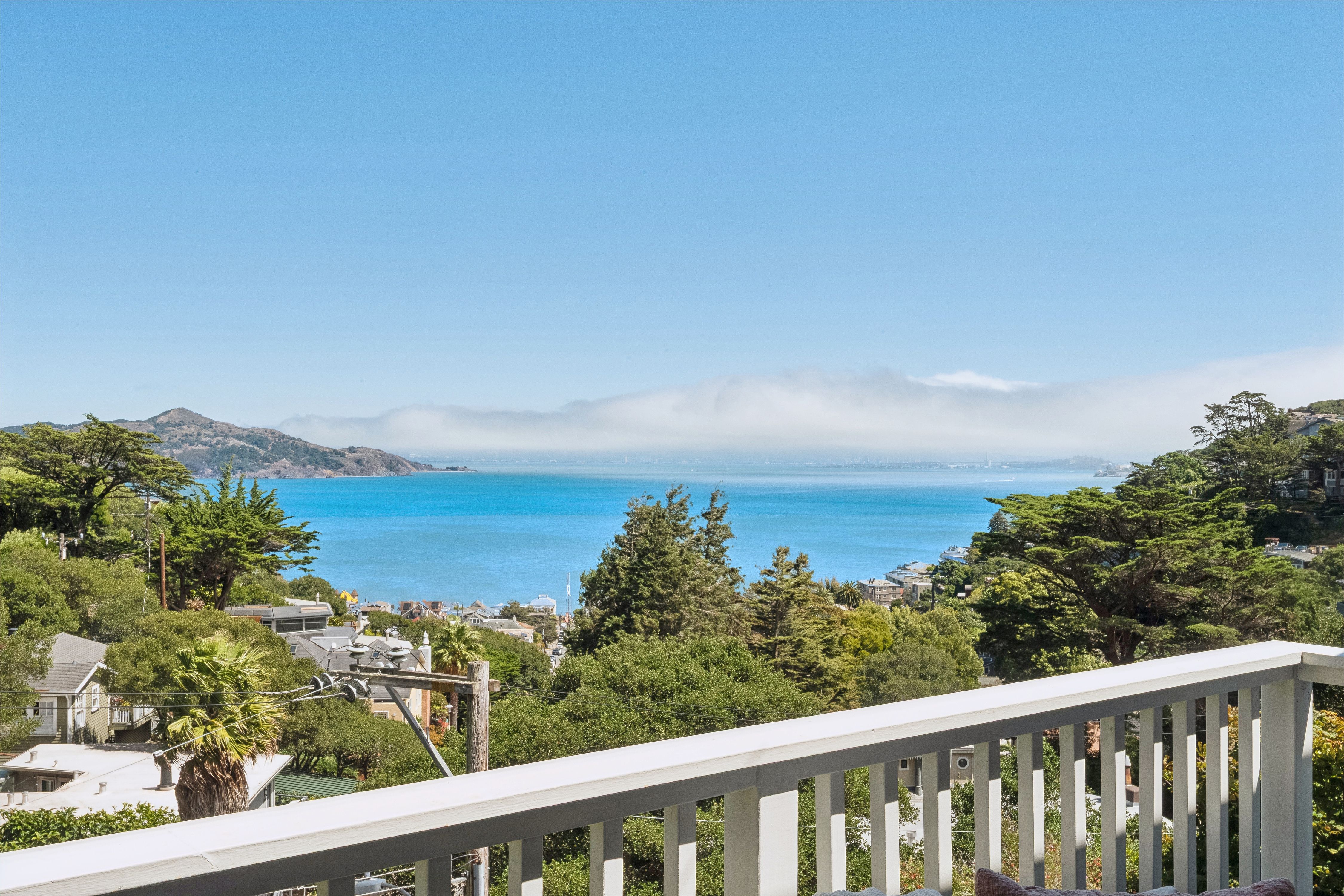  Quality, Design and Comfort Converge Bay Views too… - 物件實景