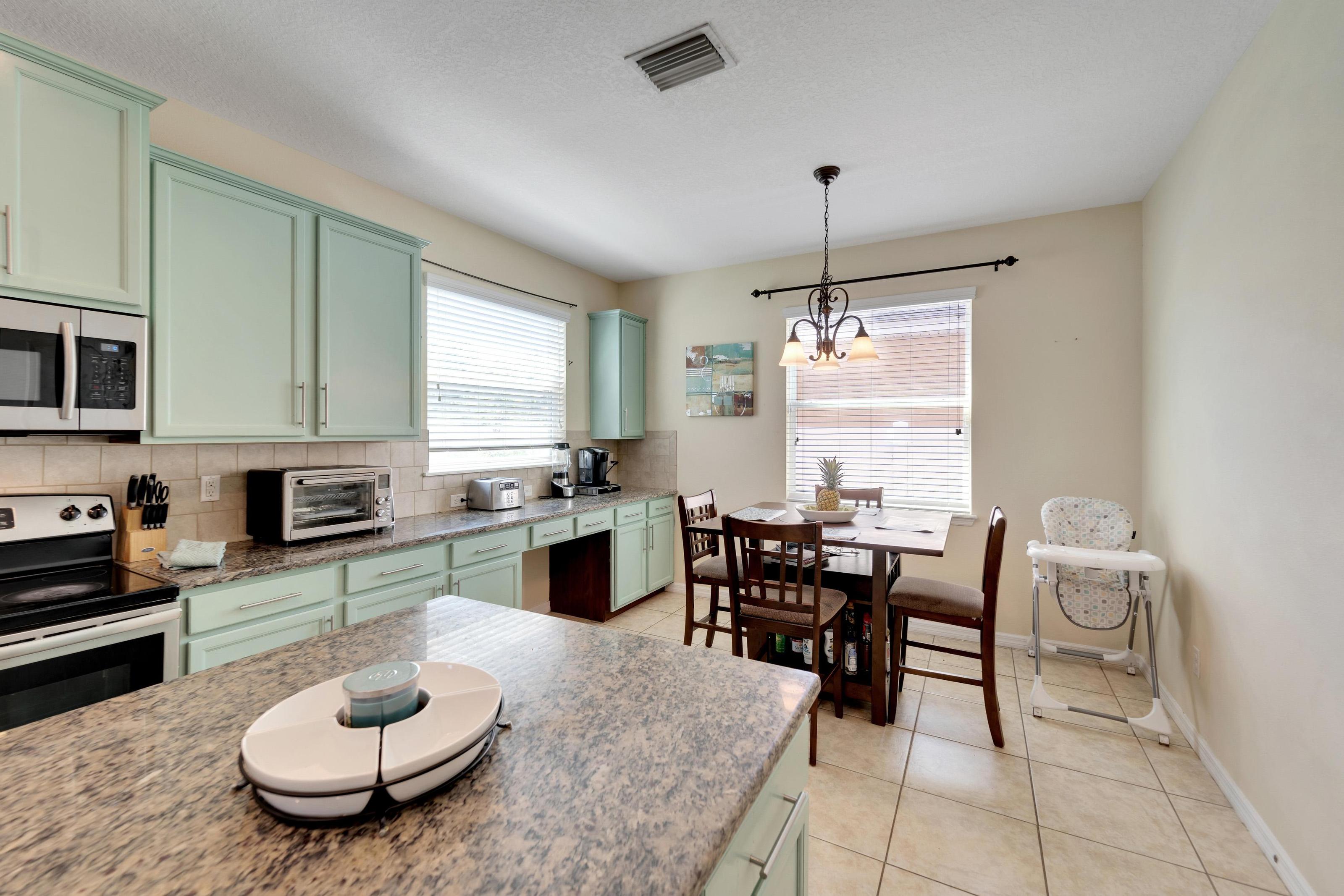 Riverview, Florida, 33578, United States, 5 Bedrooms Bedrooms, ,5 BathroomsBathrooms,Residential,For Sale,1869985