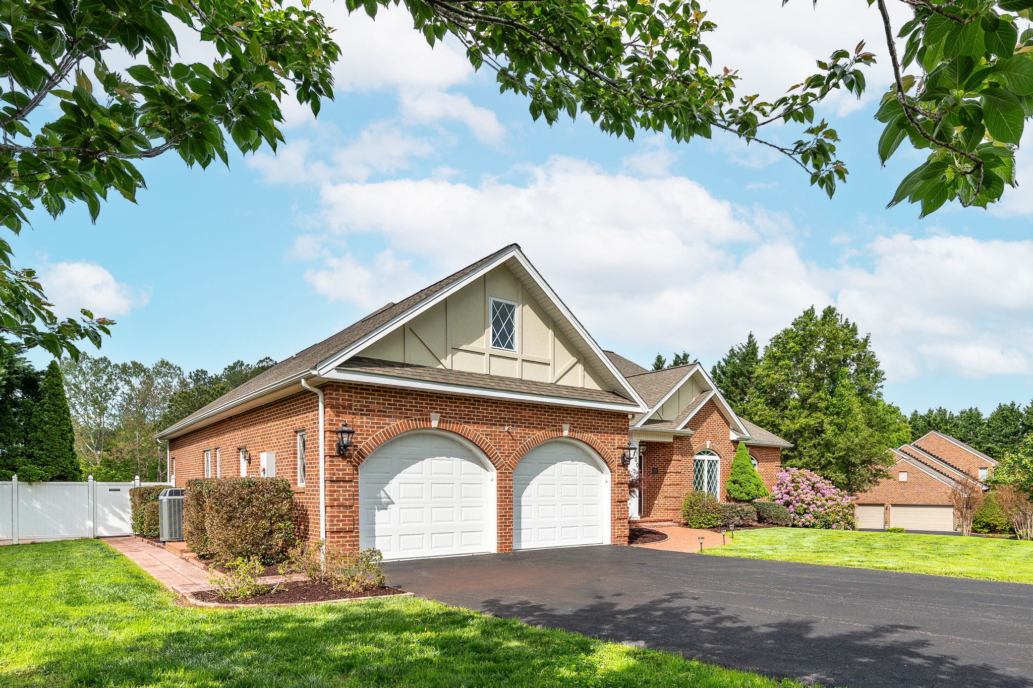 Bedford, Virginia, 24523, United States, 3 Bedrooms Bedrooms, ,2 BathroomsBathrooms,Residential,For Sale,2048776