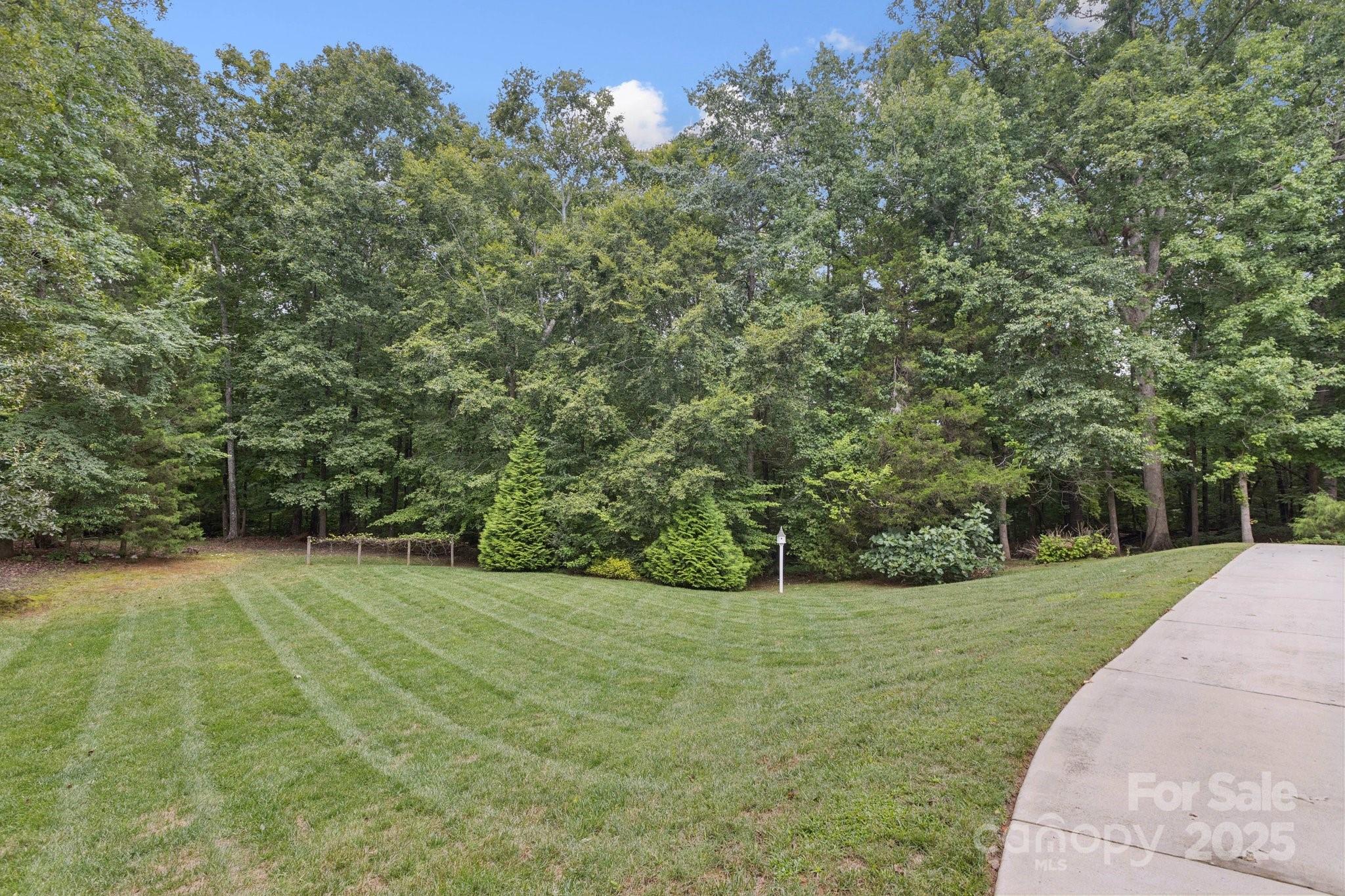 Waxhaw, North Carolina, 28173, United States, 3 Bedrooms Bedrooms, ,3 BathroomsBathrooms,Residential,For Sale,1911219