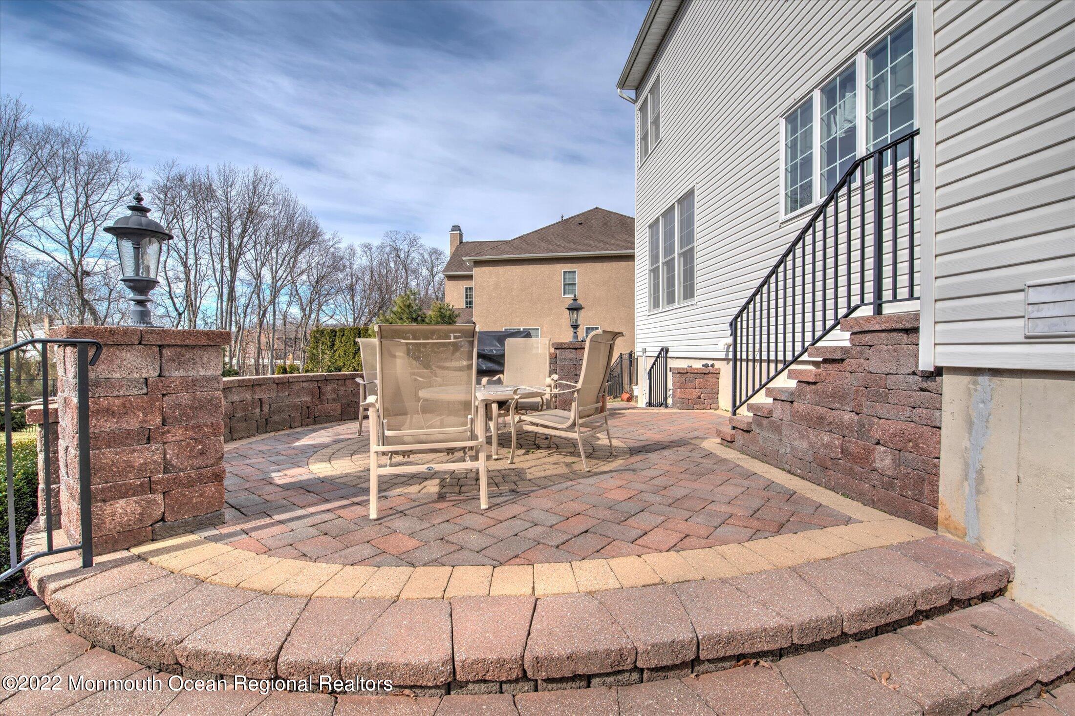 Manalapan, New Jersey, 07726, United States, 4 Bedrooms Bedrooms, ,5 BathroomsBathrooms,Residential,For Sale,1823230