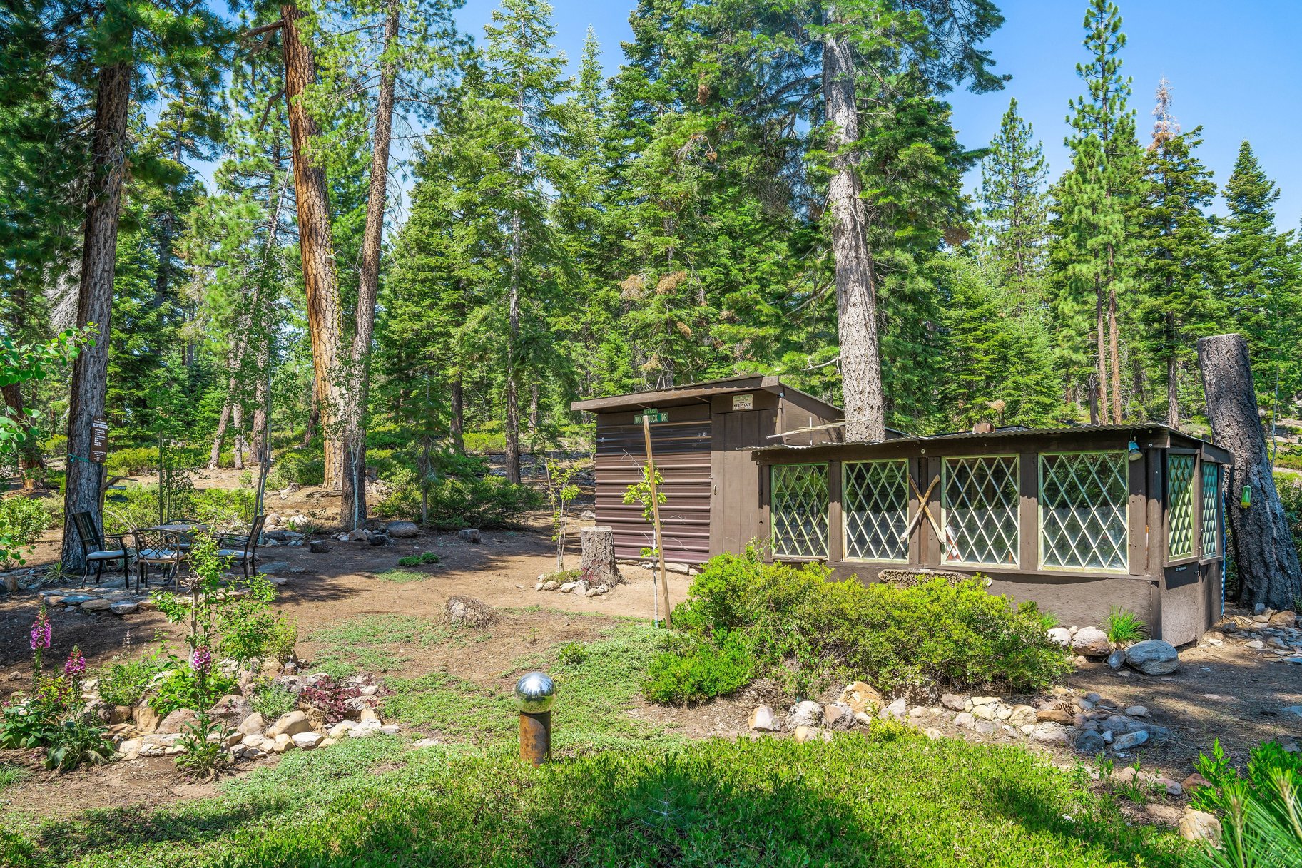  Rare, 10-acre parcel with house minutes from Tahoe City - 物件實景
