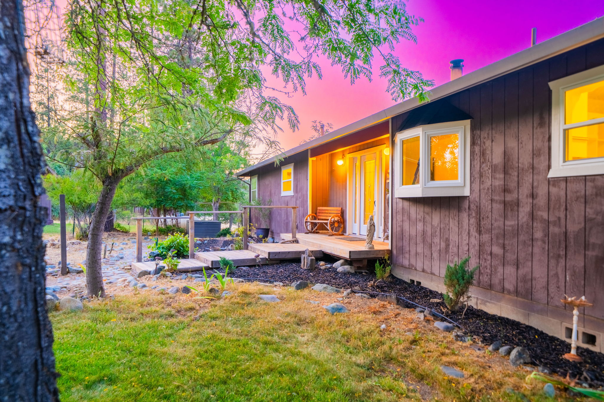 Lewiston, California, 96052, United States, 3 Bedrooms Bedrooms, ,3 BathroomsBathrooms,Residential,For Sale,1937334