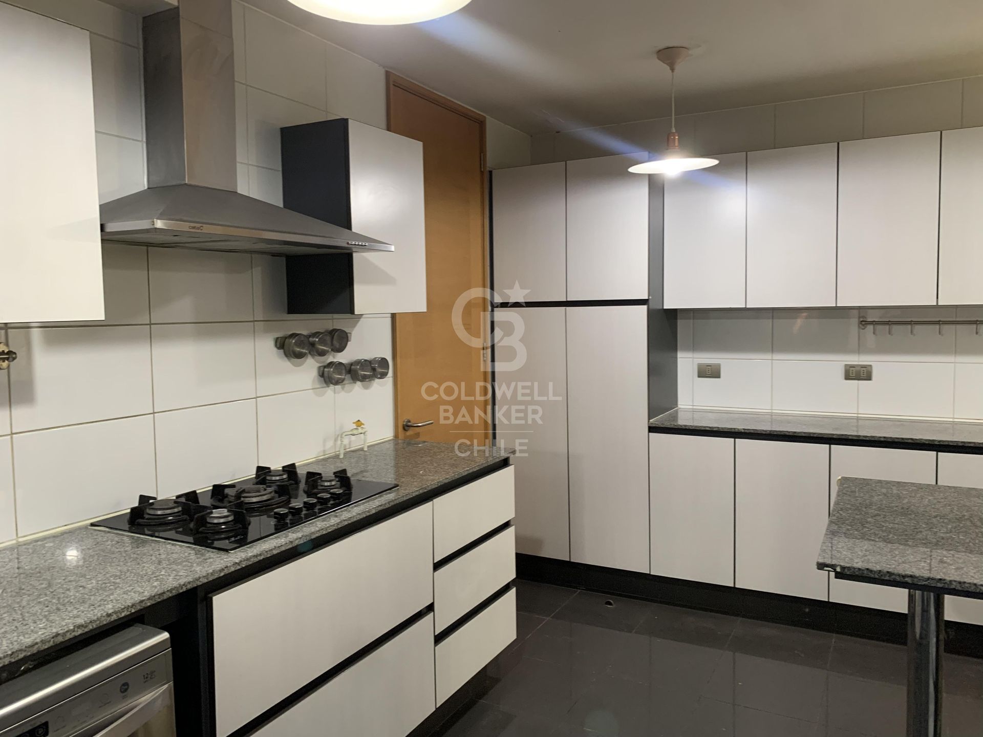 Colina, Chile, 4 Bedrooms Bedrooms, ,4 BathroomsBathrooms,Residential,For Sale,1688275