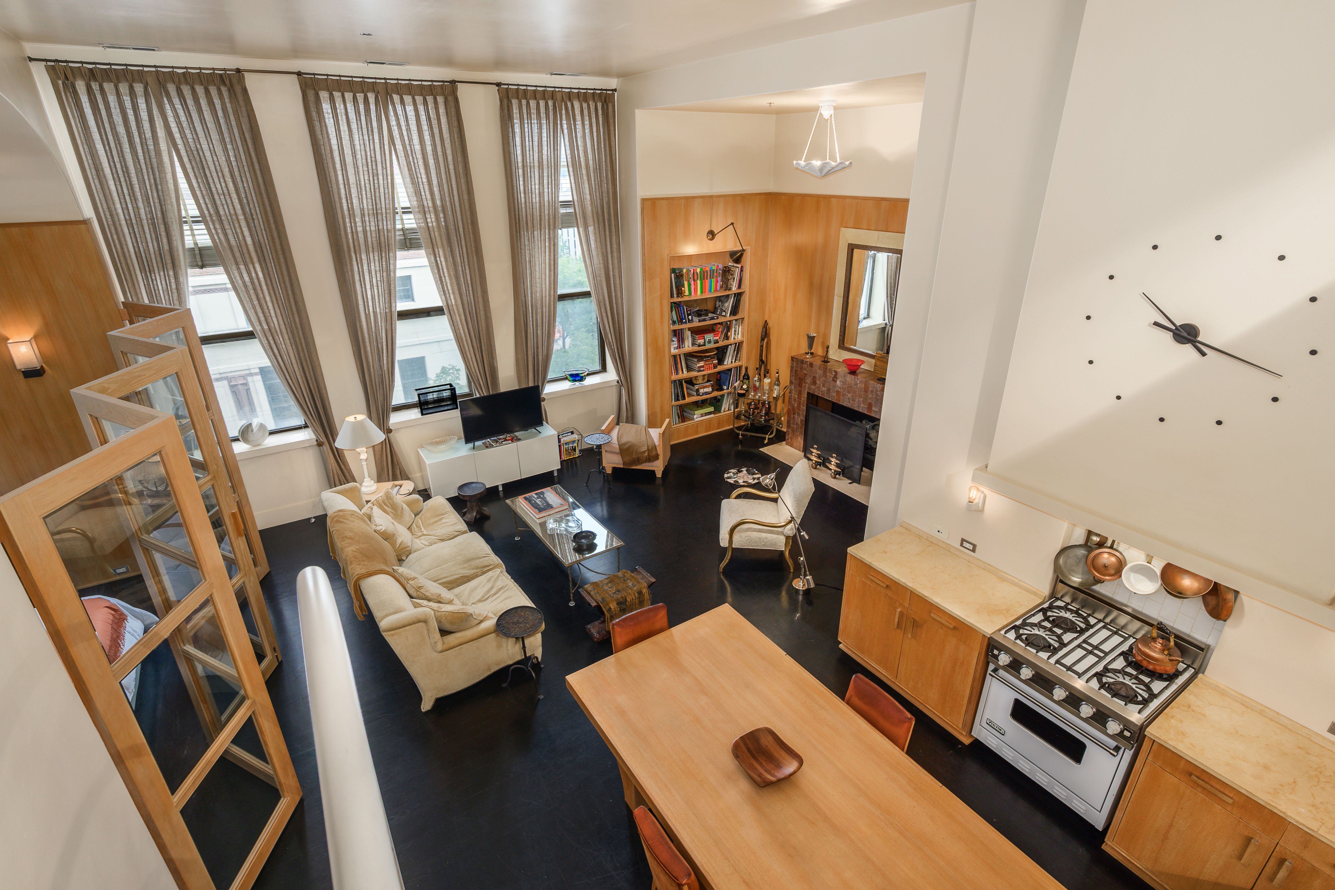  A Truly One of a Kind River North Loft - 物件實景