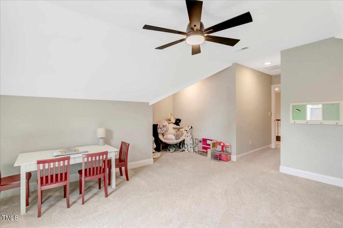 Louisburg, North Carolina, 27549, United States, 4 Bedrooms Bedrooms, ,4 BathroomsBathrooms,Residential,For Sale,1933291