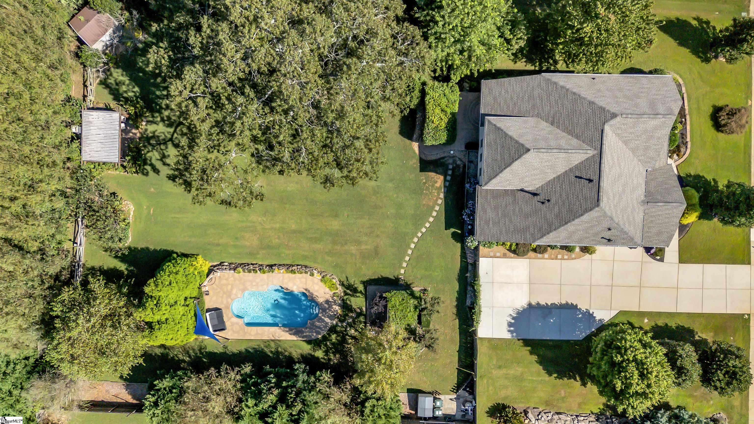 Simpsonville, South Carolina, 29681, United States, 4 Bedrooms Bedrooms, ,4 BathroomsBathrooms,Residential,For Sale,1948001
