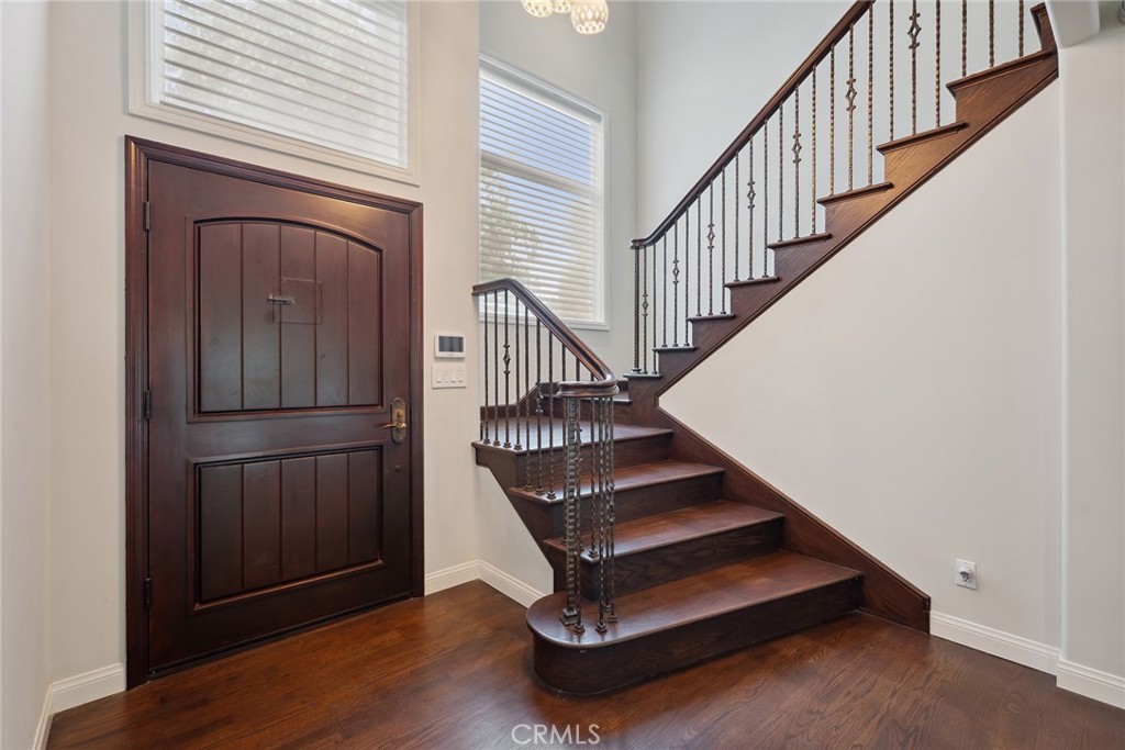 Tarzana, California, 91356, United States, 6 Bedrooms Bedrooms, ,5 BathroomsBathrooms,Residential,For Sale,1848701