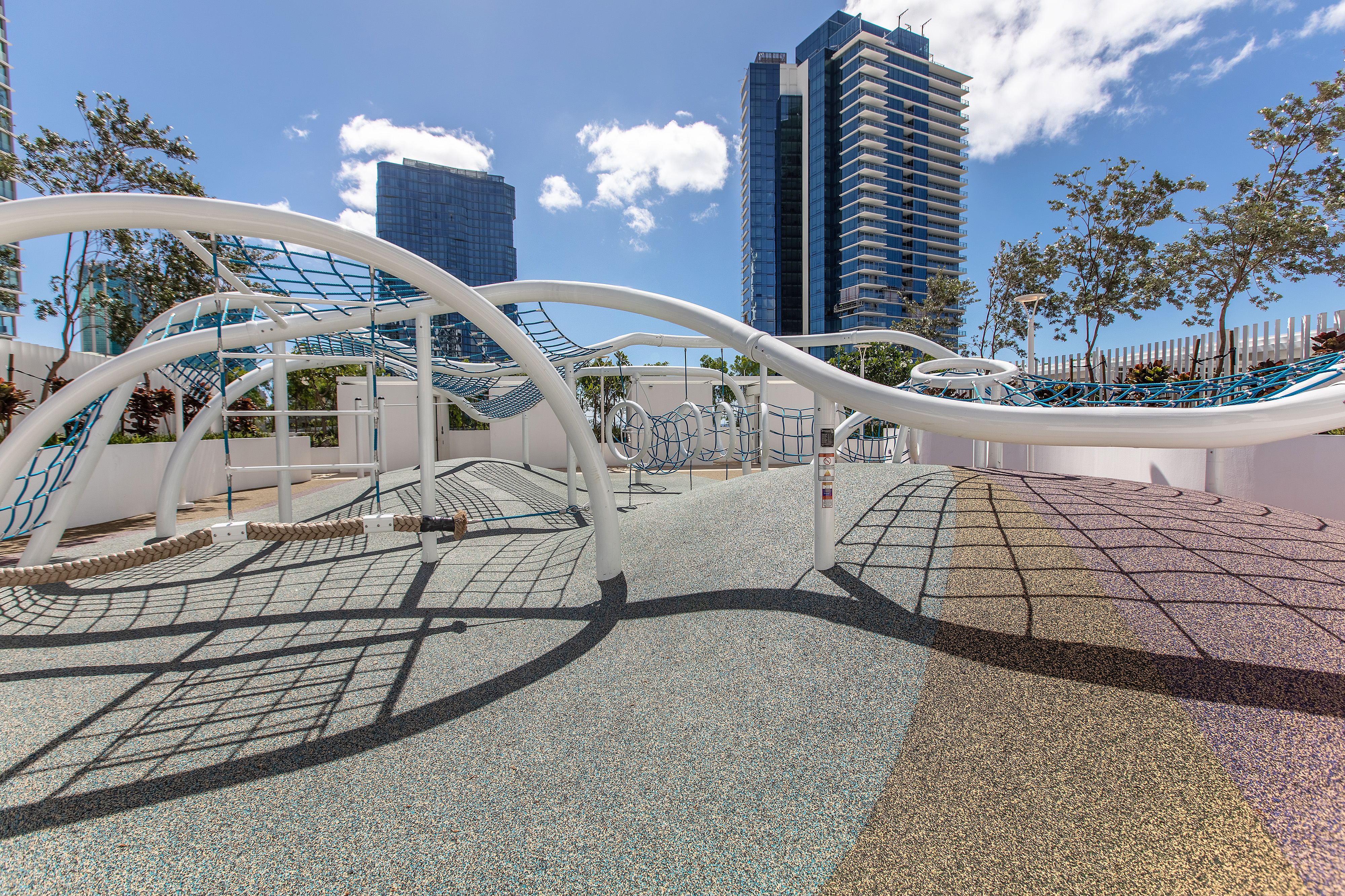 Honolulu, Hawaii, 96814, United States, 2 Bedrooms Bedrooms, ,2 BathroomsBathrooms,Residential,For Sale,1979445