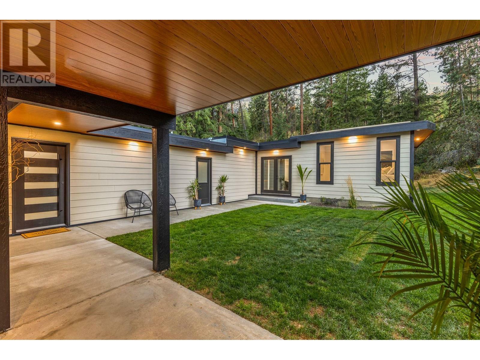 LAKE COUNTRY, British Columbia, V4V 2G9, CA, 5 Bedrooms Bedrooms, ,3 BathroomsBathrooms,Residential,For Sale,1837483