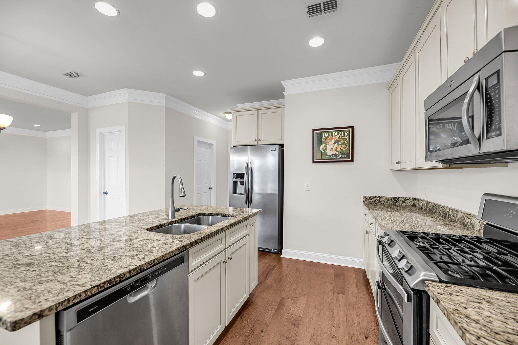 Johns Island, South Carolina, 29455, United States, 3 Bedrooms Bedrooms, ,3 BathroomsBathrooms,Residential,For Sale,1915906