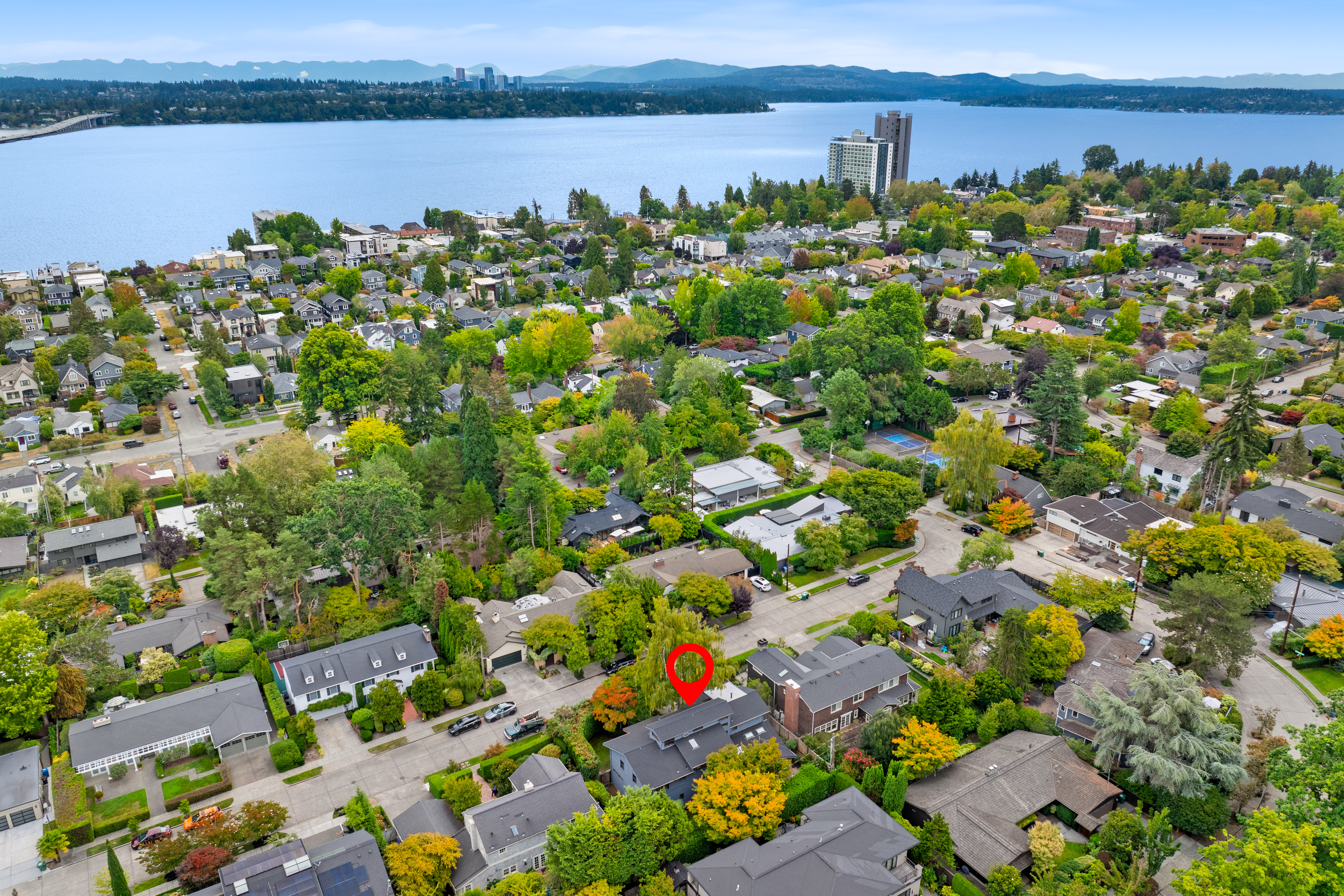 2223 39th Ave E, Seattle, WA 98112 - 物件實景