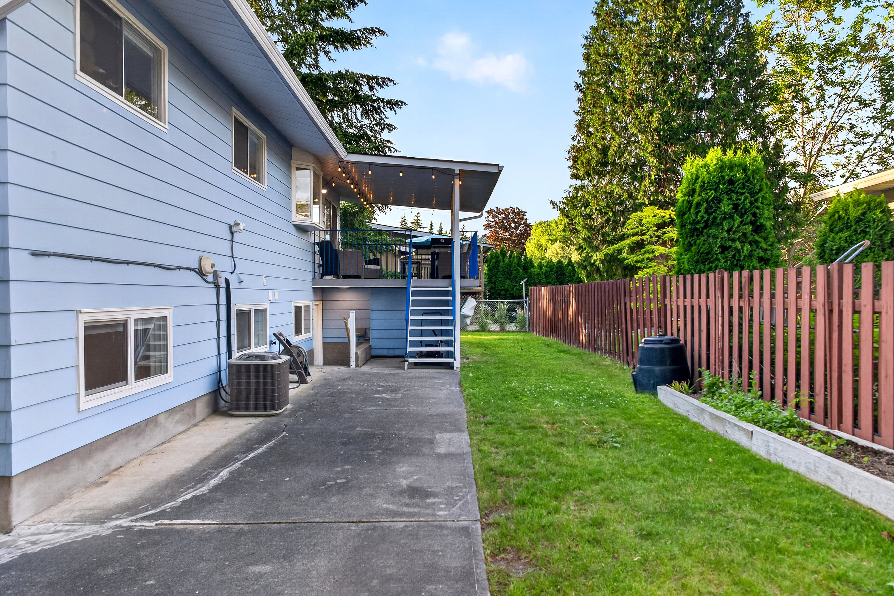  Spacious Glenmore Home - 物件實景