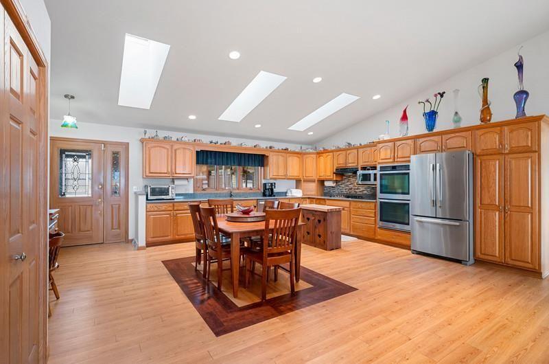 SHAWANO, Wisconsin, 54166, United States, 3 Bedrooms Bedrooms, ,2 BathroomsBathrooms,Residential,For Sale,1792978