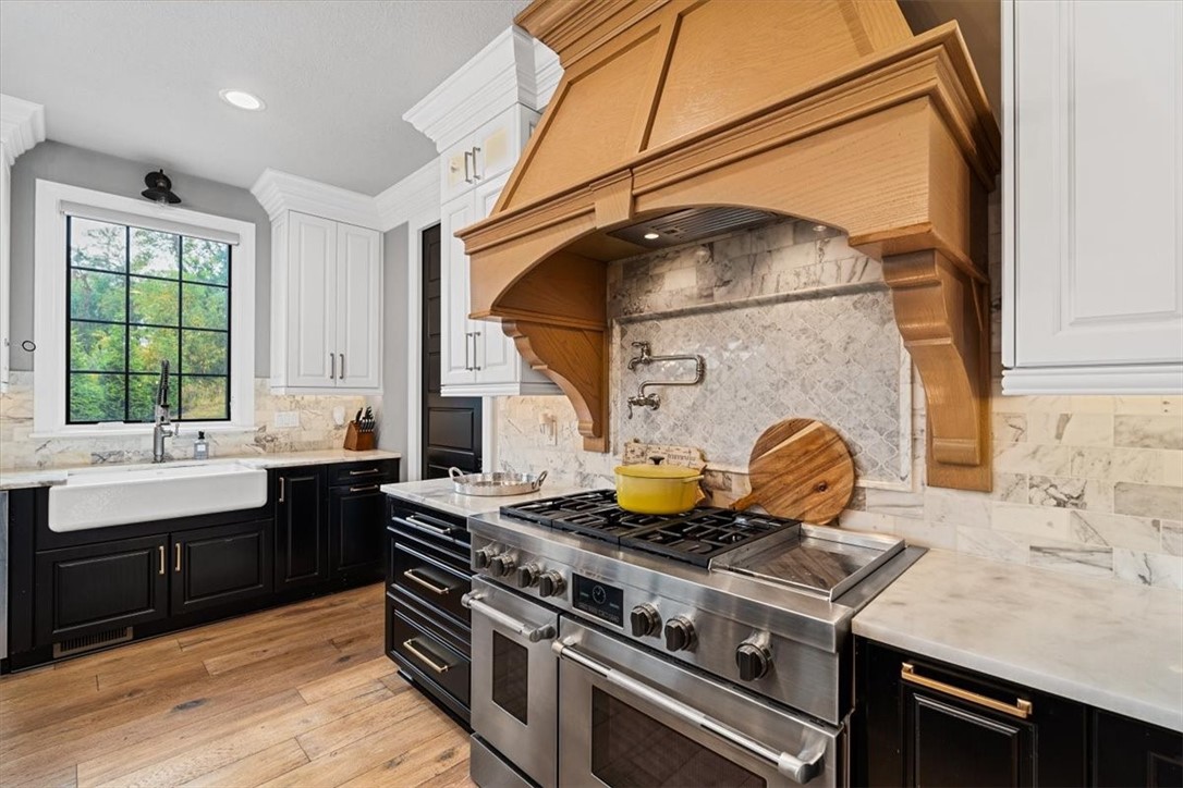 Cranberry Twp, Pennsylvania, 16066, United States, 4 Bedrooms Bedrooms, ,5 BathroomsBathrooms,Residential,For Sale,1940441