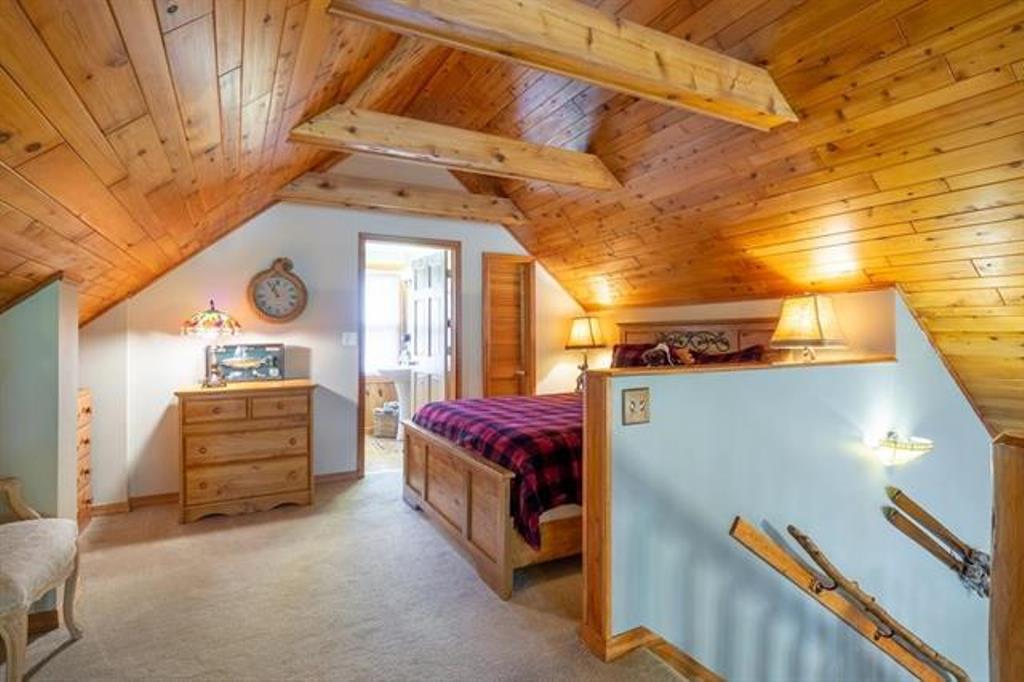 Rhinelander, Wisconsin, 54501, United States, 3 Bedrooms Bedrooms, ,3 BathroomsBathrooms,Residential,For Sale,1908490