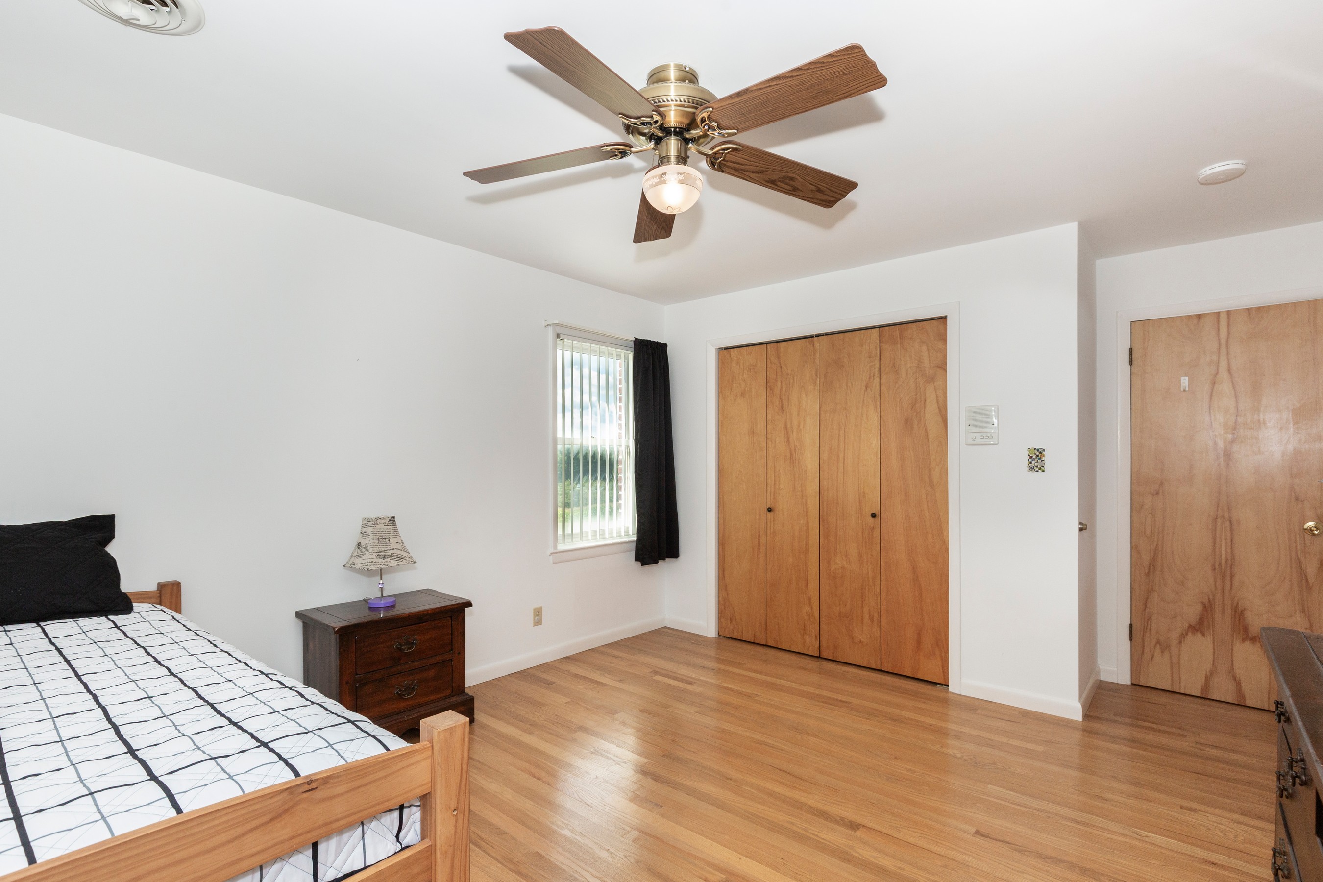  NONE AVAILABLE - 物件實景