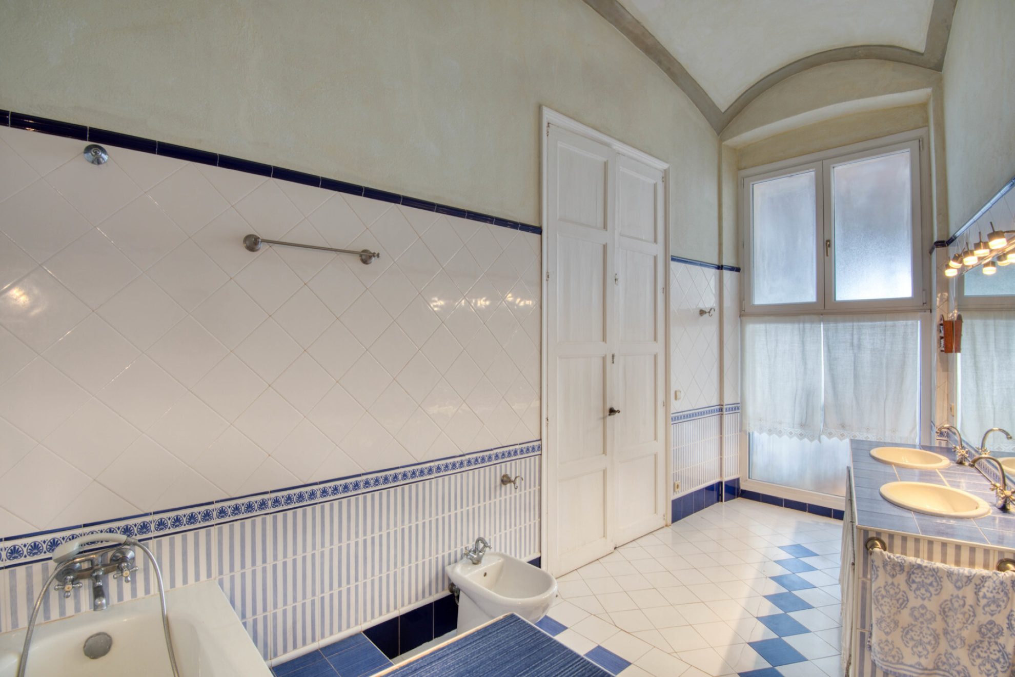  Exceptional indian style apartment in the center of the village of Begur - 物件實景