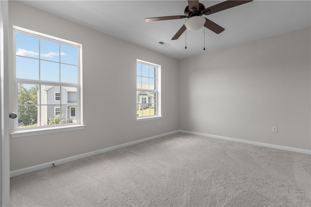 South Park, Pennsylvania, 15129, United States, 4 Bedrooms Bedrooms, ,3 BathroomsBathrooms,Residential,For Sale,1876041
