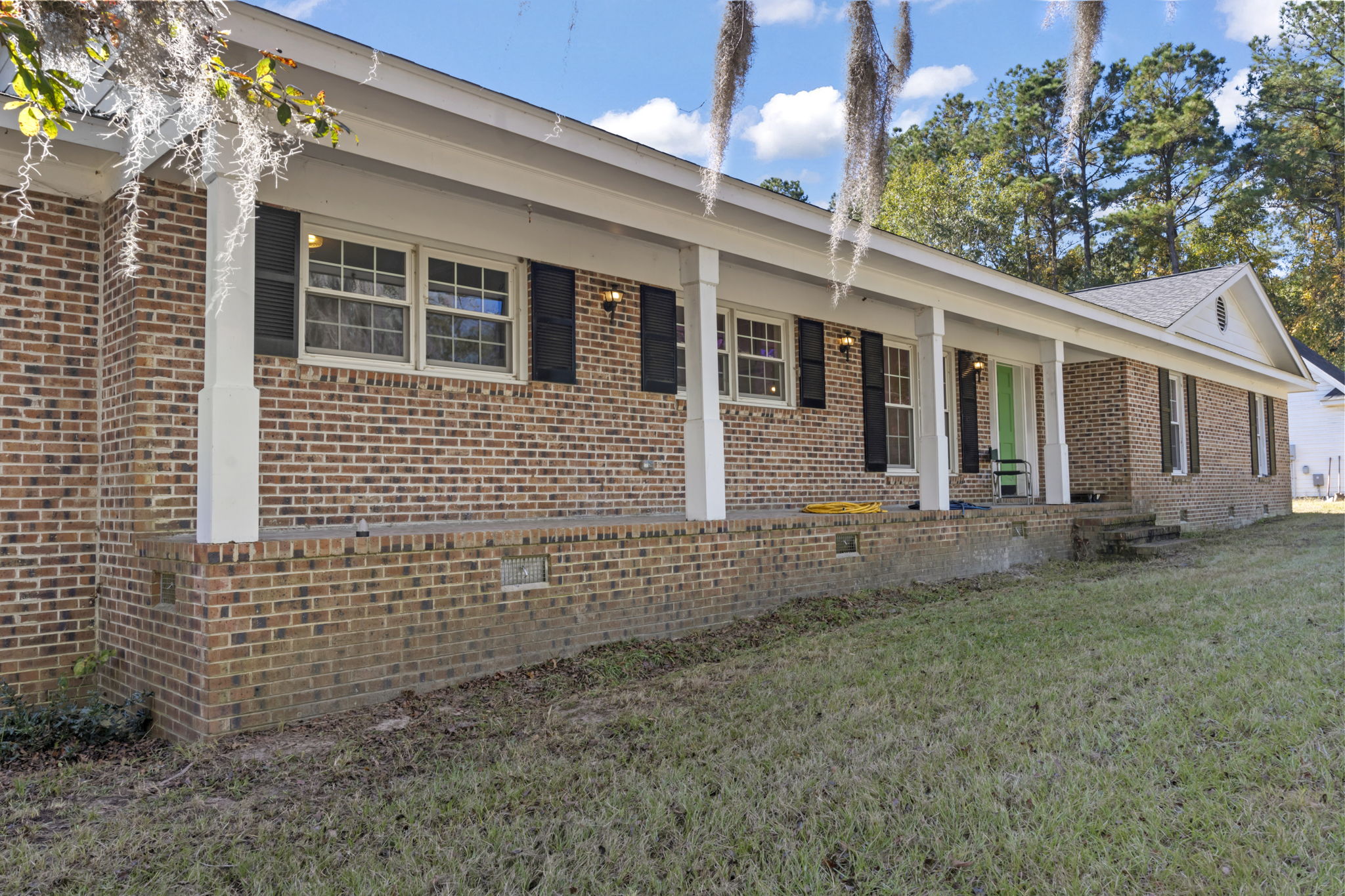 Galivants Ferry, South Carolina, 29544, United States, 4 Bedrooms Bedrooms, ,3 BathroomsBathrooms,Residential,For Sale,1986095