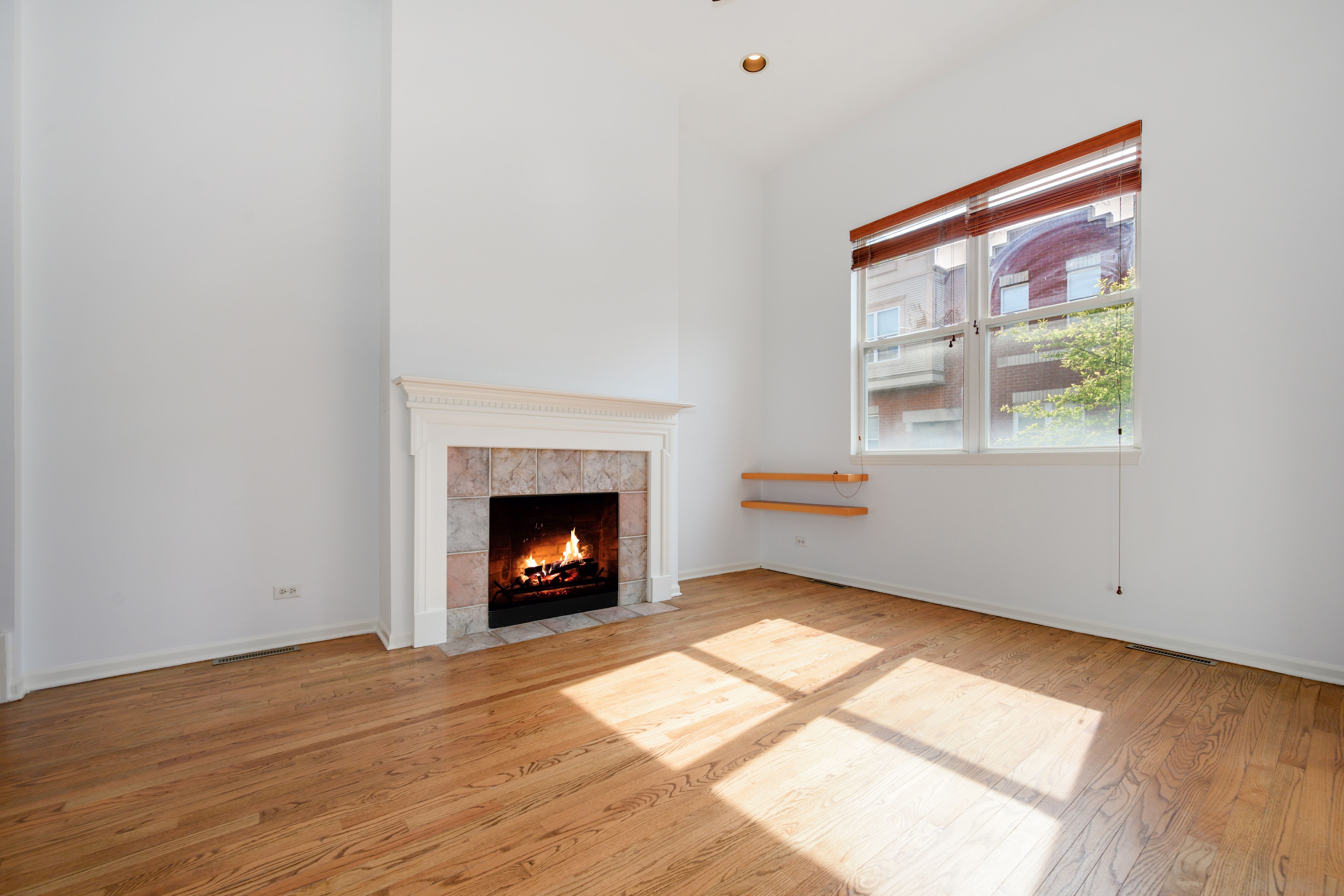  A Well-cared-for 2-3 Bedroom, 2 Full Bath Townhome in the Heart of Avondale - 物件實景