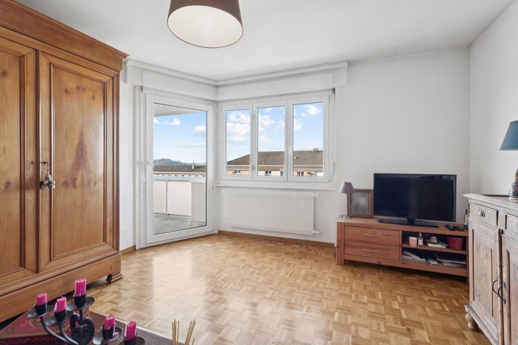  Dual-aspect apartment with a view of the mountains - 物件實景