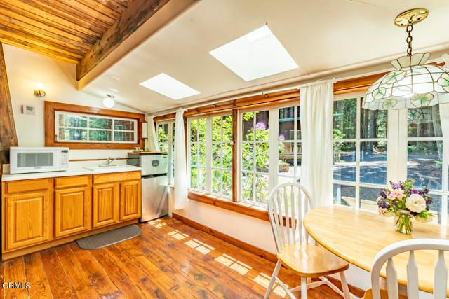 Albion, California, 95410, United States, 3 Bedrooms Bedrooms, ,2 BathroomsBathrooms,Residential,For Sale,1975136