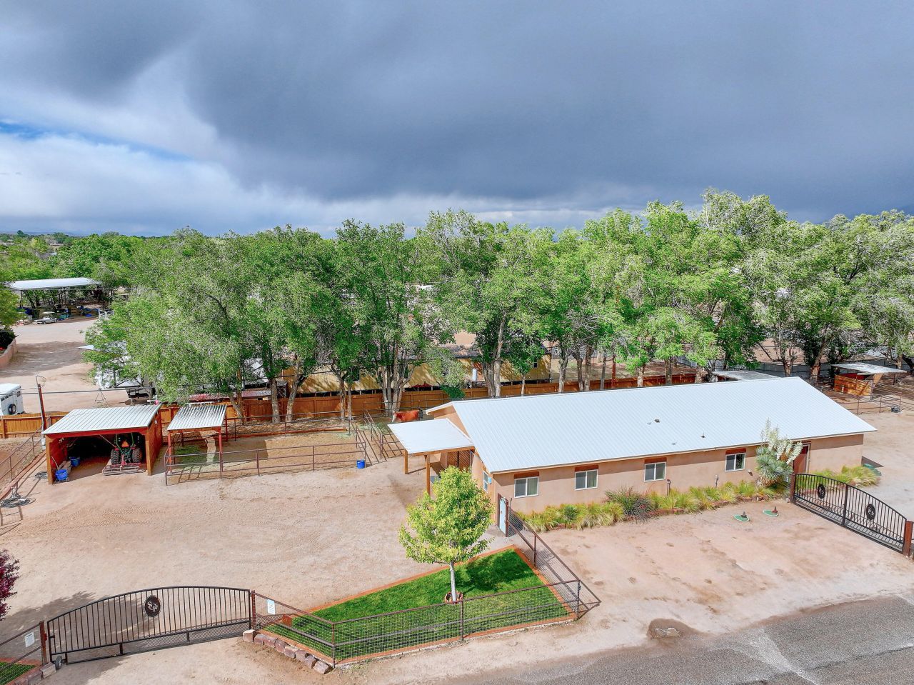 Corrales, New Mexico, 87048, United States, 2 Bedrooms Bedrooms, ,3 BathroomsBathrooms,Residential,For Sale,1838092