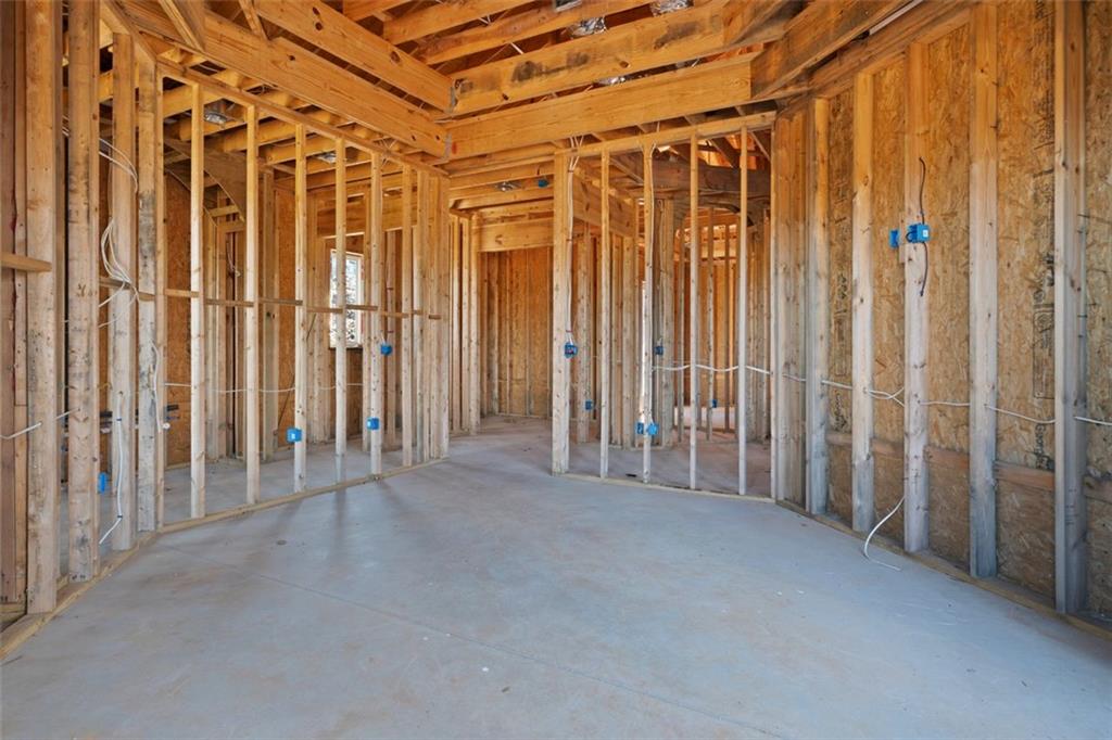 Clarkesville, Georgia, 30523, United States, 4 Bedrooms Bedrooms, ,5 BathroomsBathrooms,Residential,For Sale,1937902