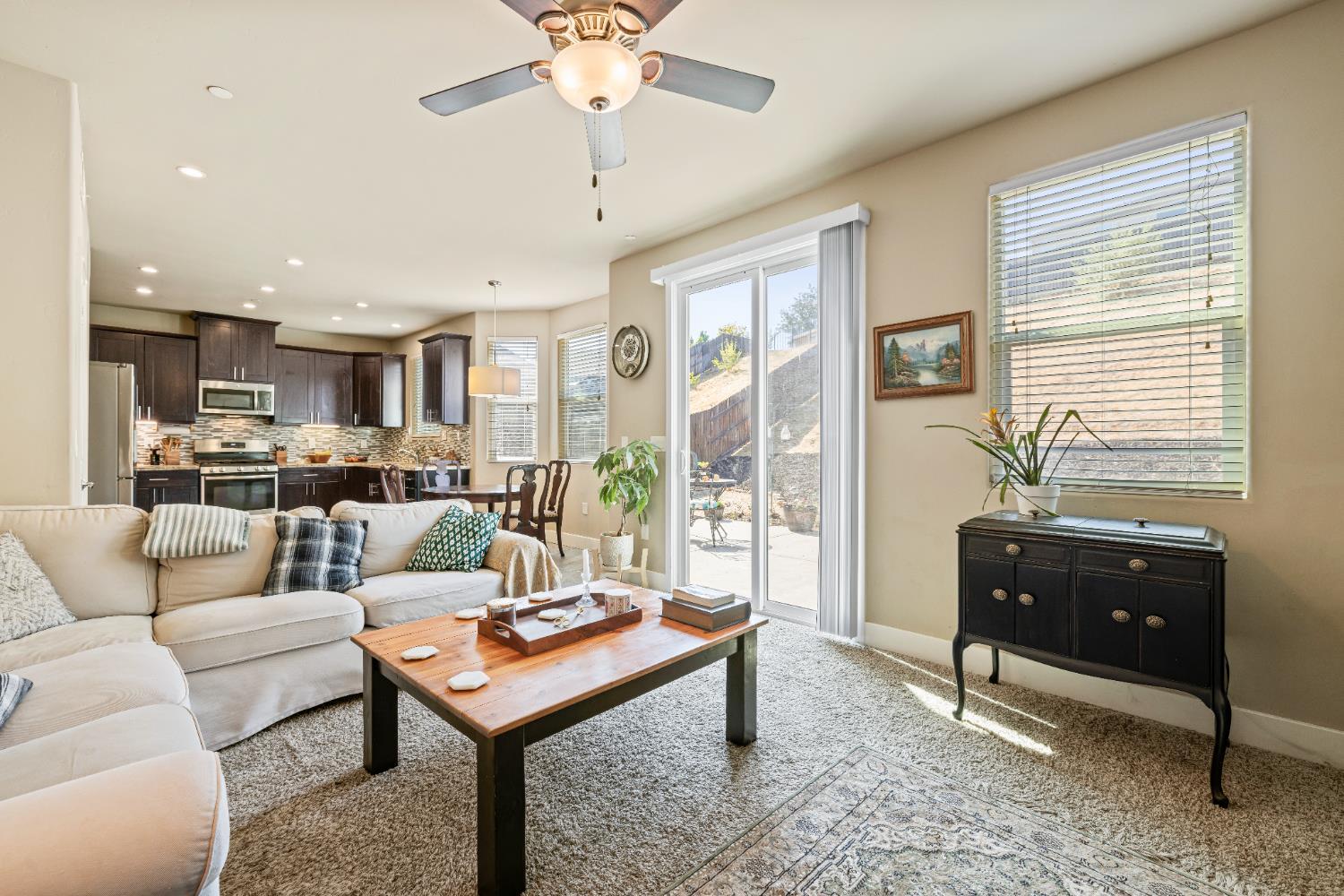 Placerville, California, 95667, United States, 4 Bedrooms Bedrooms, ,3 BathroomsBathrooms,Residential,For Sale,1973670