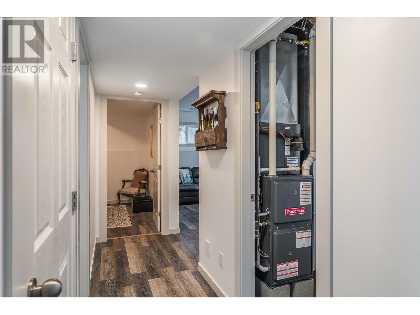KELOWNA, British Columbia, V1X 2H2, CA, 3 Bedrooms Bedrooms, ,3 BathroomsBathrooms,Residential,For Sale,1839234
