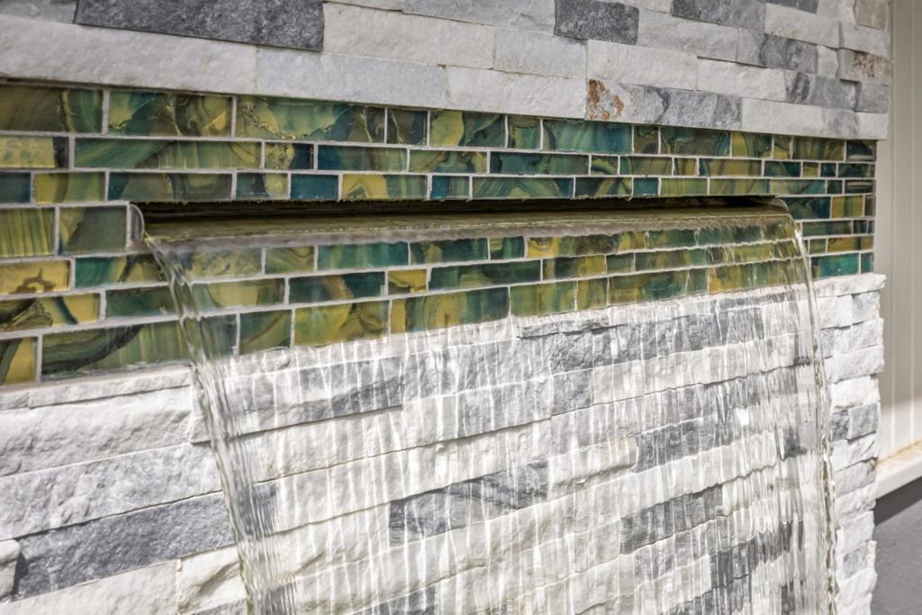 Monterey, California, 93940, United States, 3 Bedrooms Bedrooms, ,2 BathroomsBathrooms,Residential,For Sale,1975715