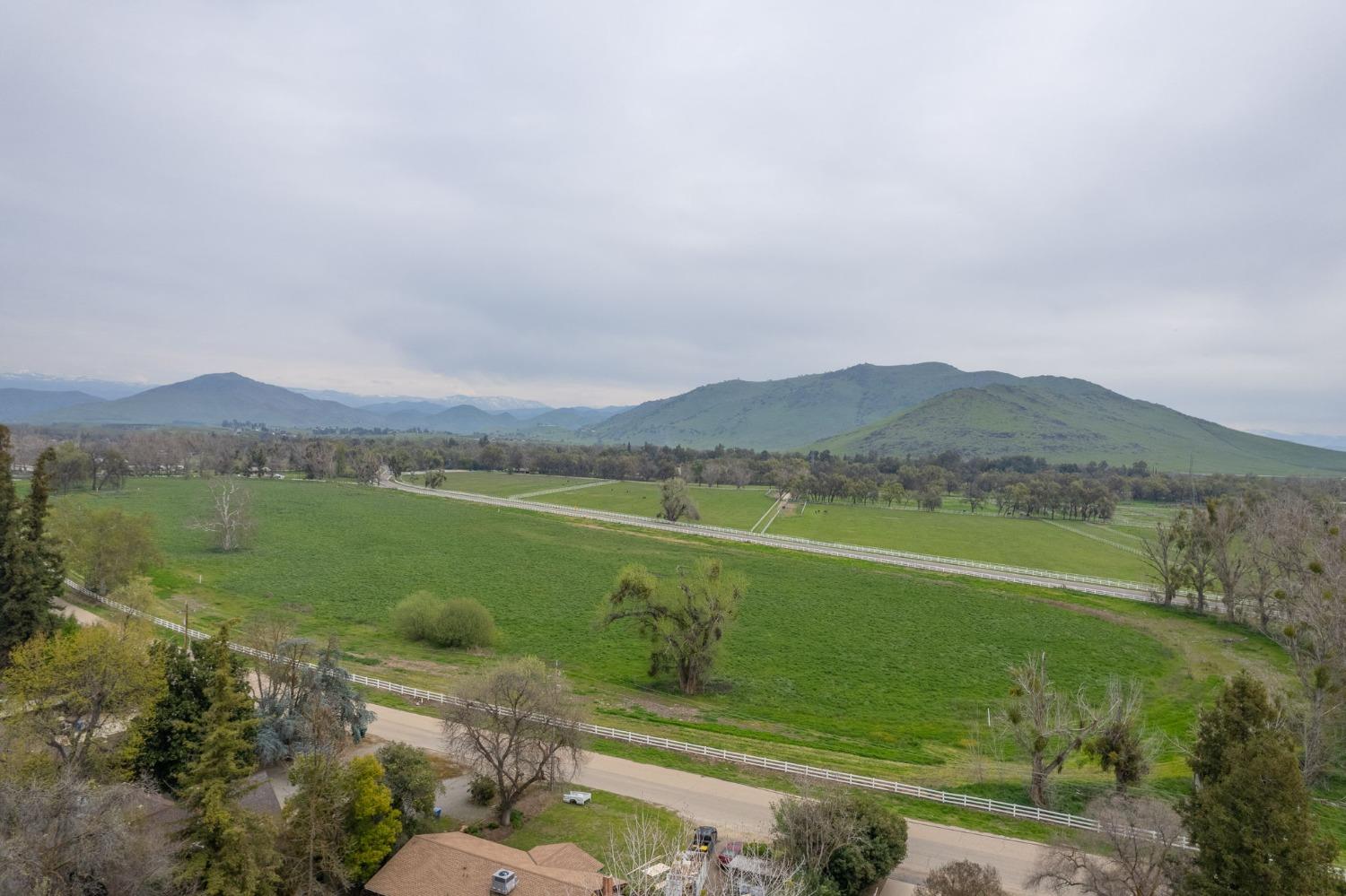 Sanger, California, 93657, United States, 4 Bedrooms Bedrooms, ,3 BathroomsBathrooms,Residential,For Sale,1897829
