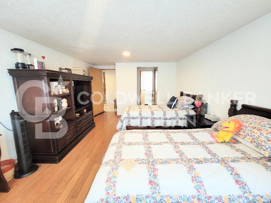 Naucalpan de Juárez, Estado de méxico, 53100, Mexico, 4 Bedrooms Bedrooms, ,4 BathroomsBathrooms,Residential,For Sale,1917894