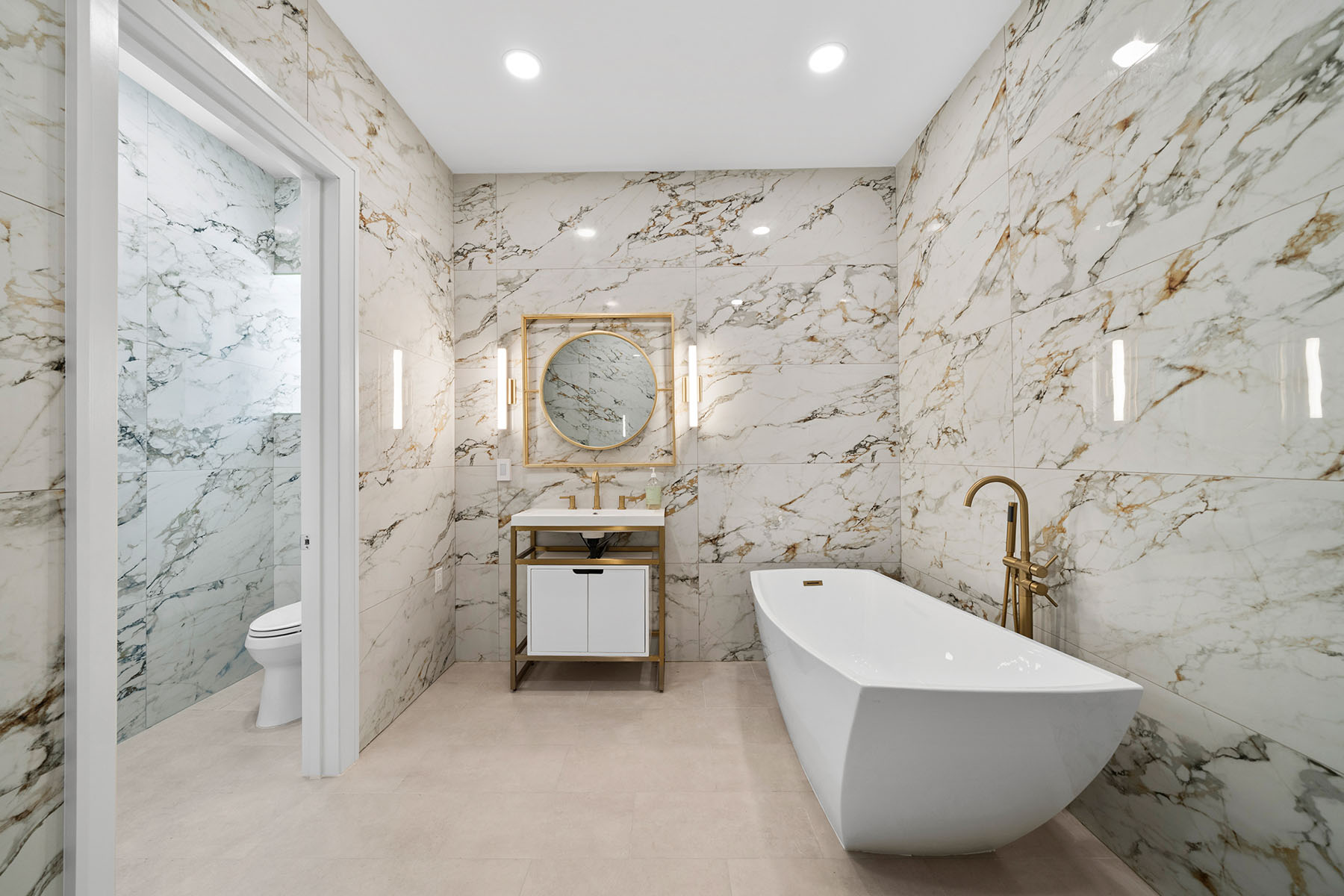  BAREFOOT BEACH - SOUTHPORT ON THE BAY - 物件實景