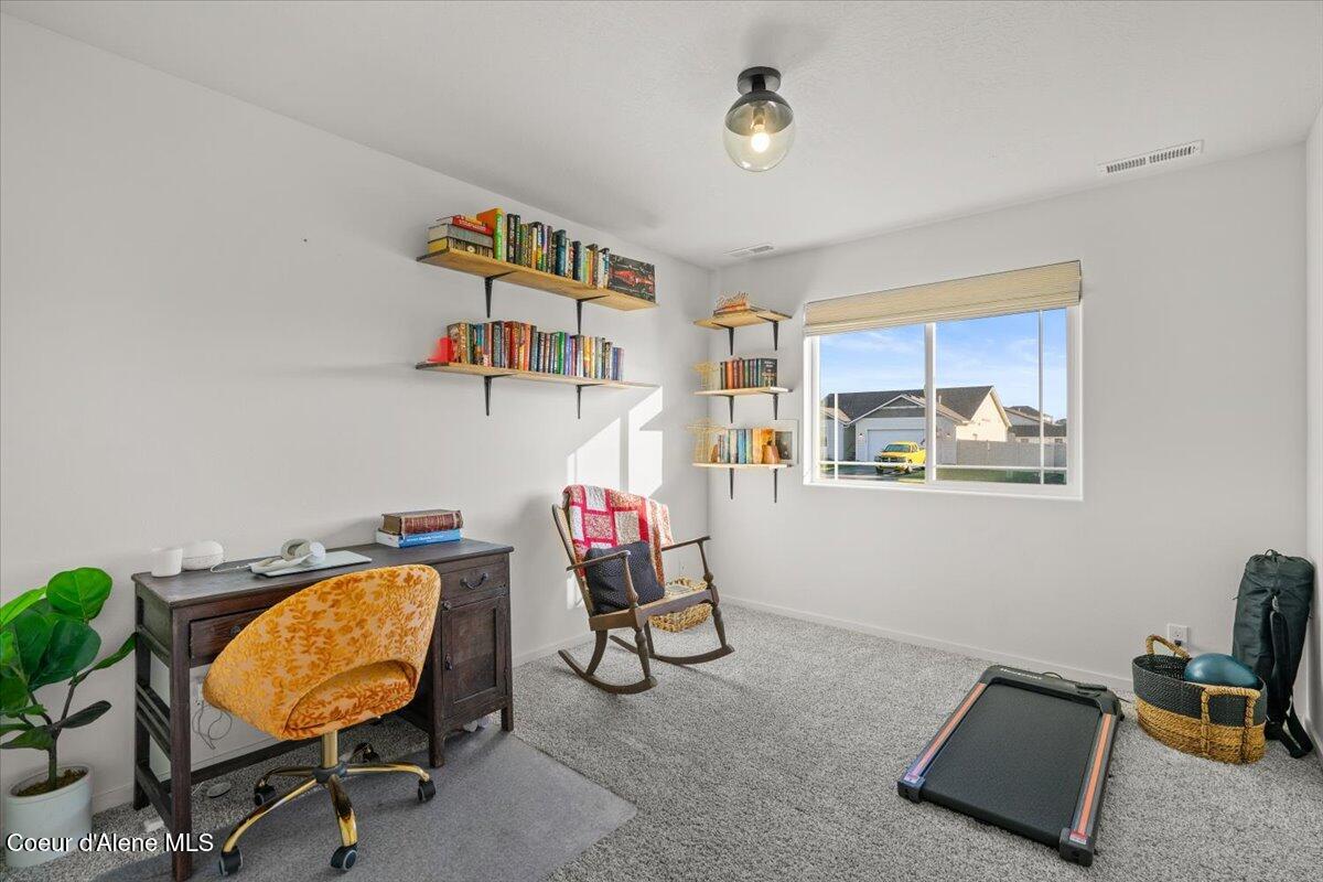 Hayden, Idaho, 83835, United States, 3 Bedrooms Bedrooms, ,2 BathroomsBathrooms,Residential,For Sale,1990456