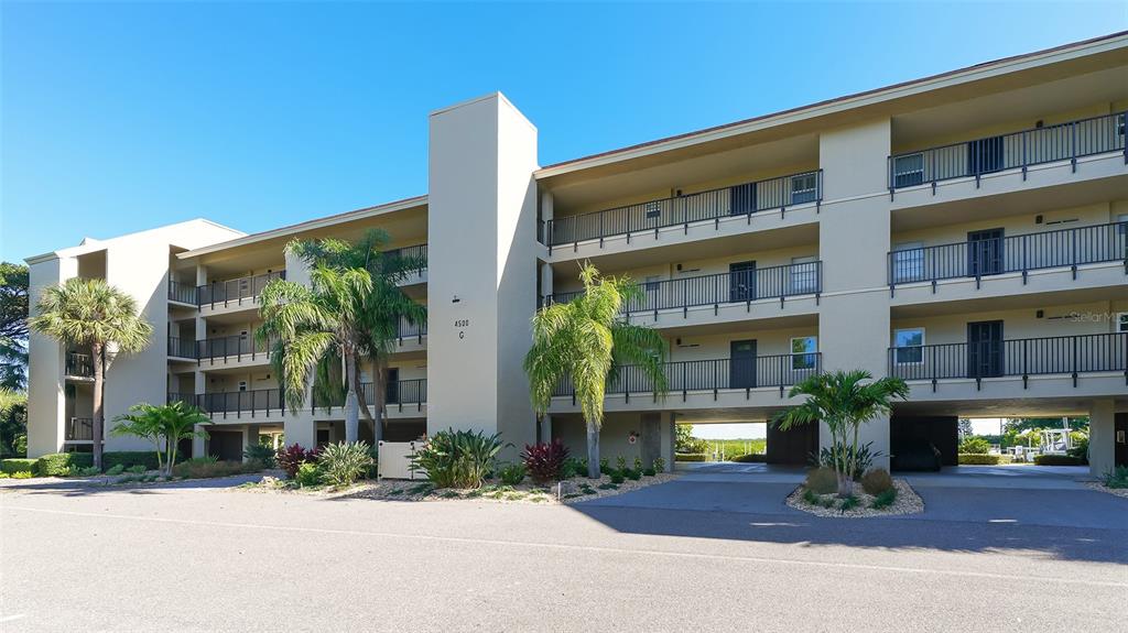 Longboat Key, Florida, 34228, United States, 2 Bedrooms Bedrooms, ,2 BathroomsBathrooms,Residential,For Sale,1987475