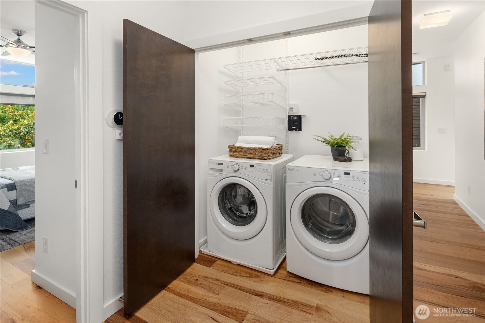 Seattle, Washington, 98108, United States, 3 Bedrooms Bedrooms, ,3 BathroomsBathrooms,Residential,For Sale,1947115