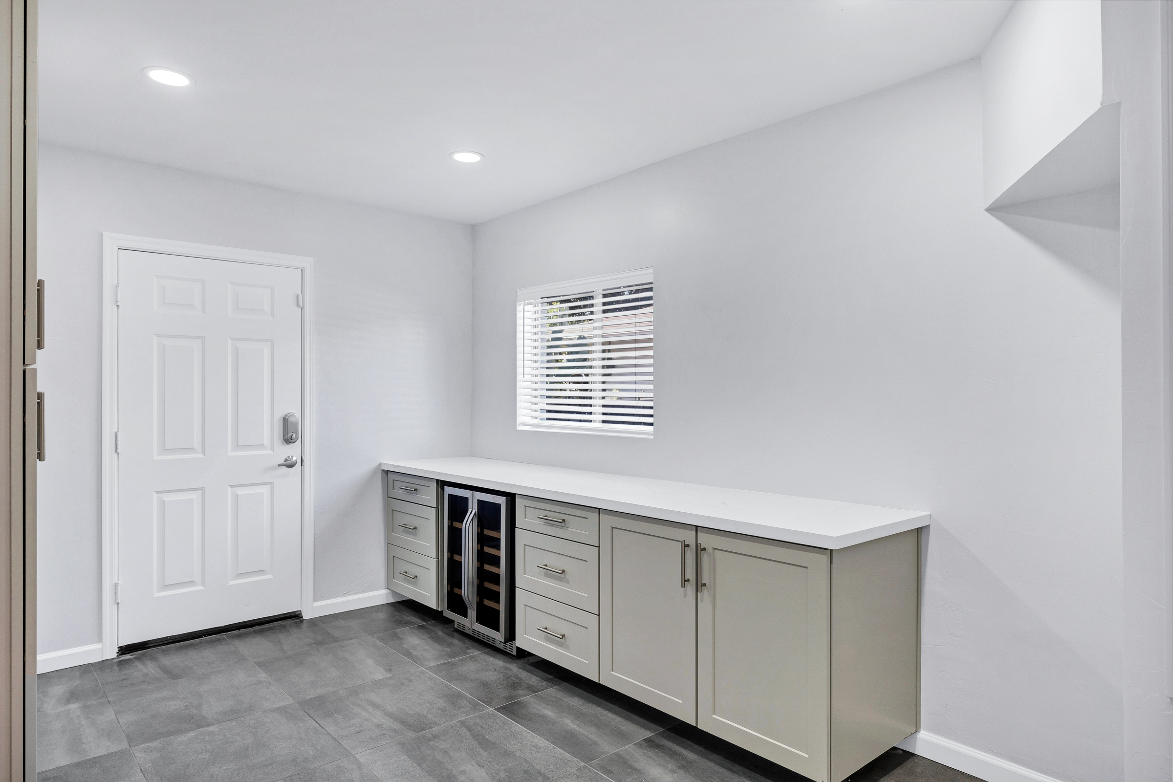 Phoenix, Arizona, 85016, United States, 4 Bedrooms Bedrooms, ,3 BathroomsBathrooms,Residential,For Sale,2013793