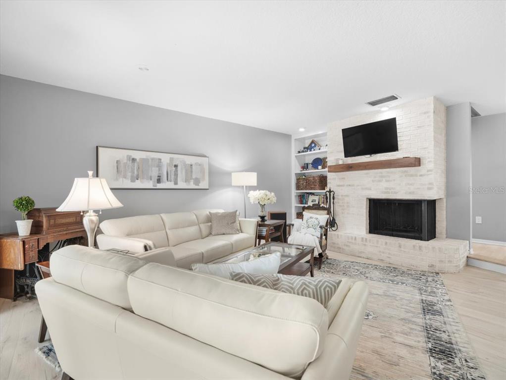 Tampa, Florida, 33618, United States, 4 Bedrooms Bedrooms, ,3 BathroomsBathrooms,Residential,For Sale,1941993