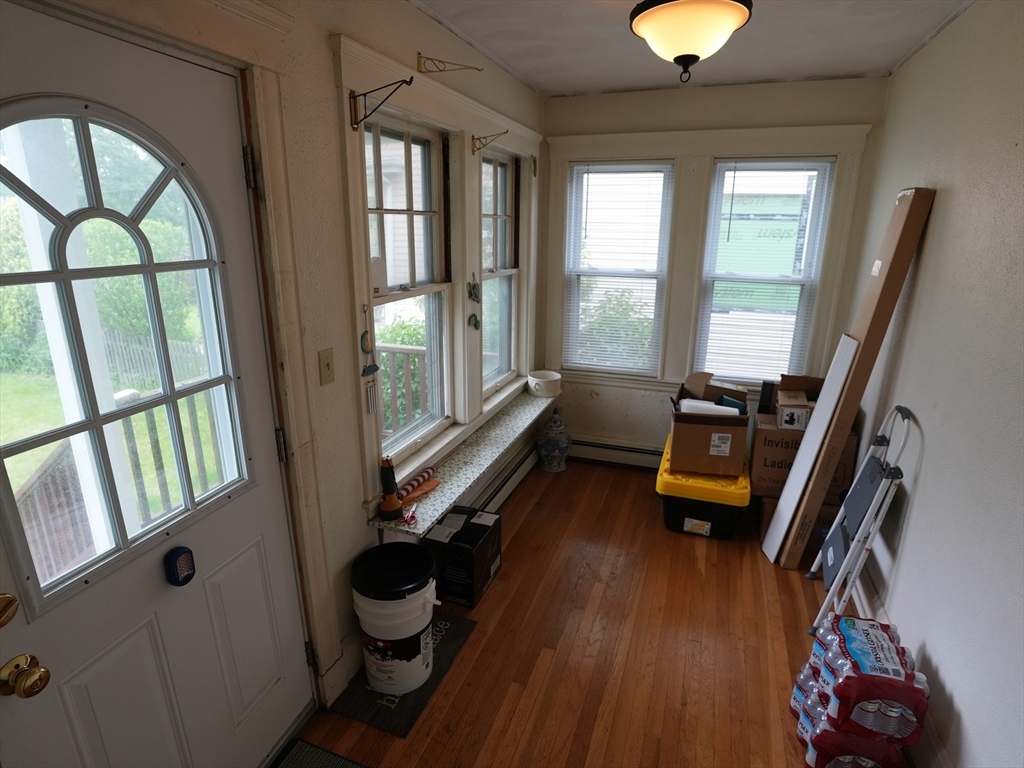 Revere, Massachusetts, 02151, United States, 2 Bedrooms Bedrooms, ,2 BathroomsBathrooms,Residential,For Sale,1935800