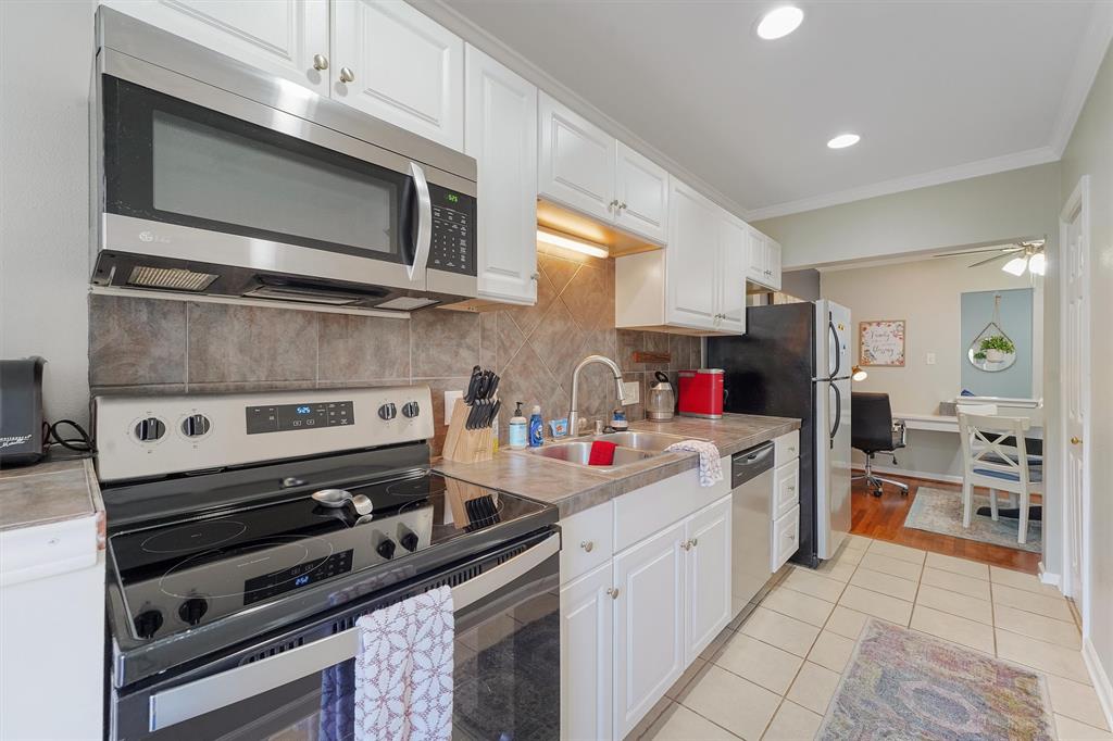 403 W Polk Street, Houston, Texas, 77019, United States, ,Residential,For Sale,403 W Polk Street,1554768