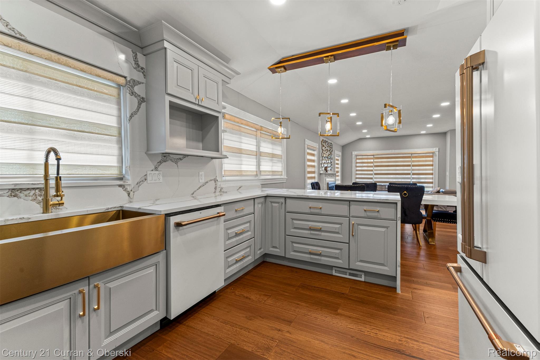 Dearborn Heights, Michigan, 48127, United States, 3 Bedrooms Bedrooms, ,3 BathroomsBathrooms,Residential,For Sale,1979966