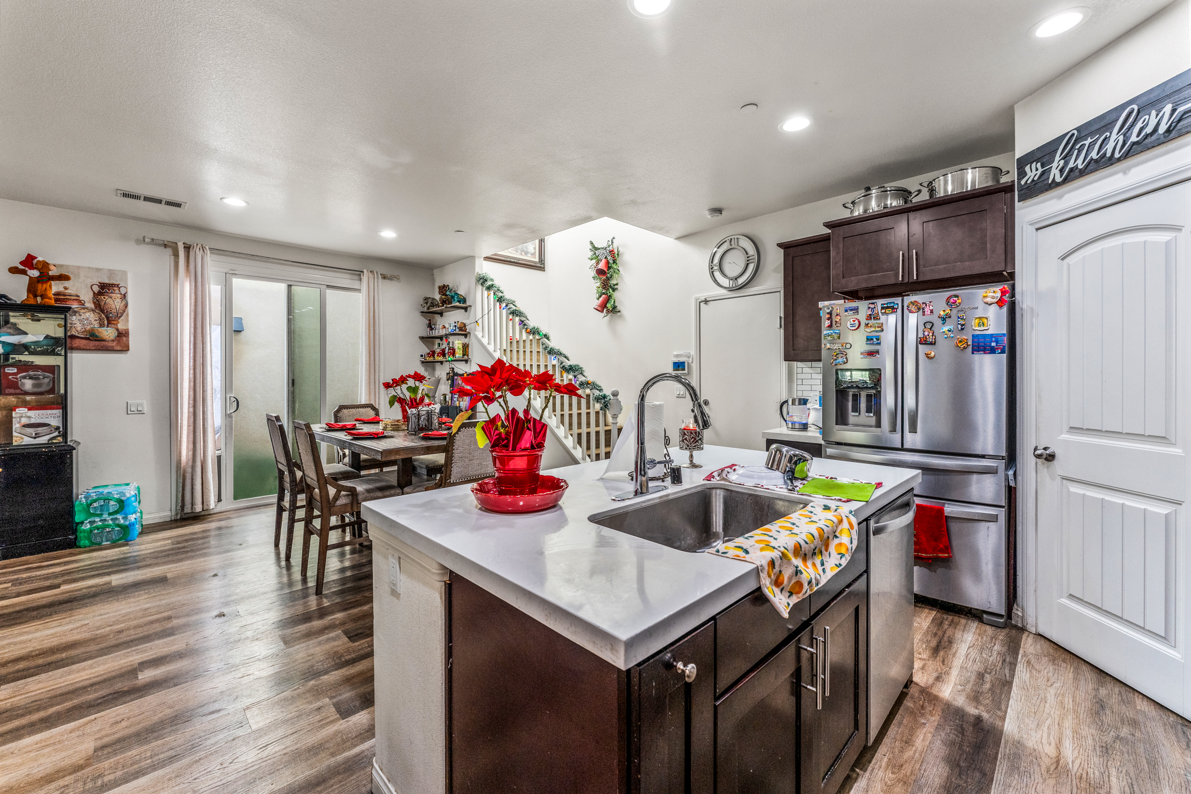 Colton, California, 92324, United States, 4 Bedrooms Bedrooms, ,2 BathroomsBathrooms,Residential,For Sale,2009310